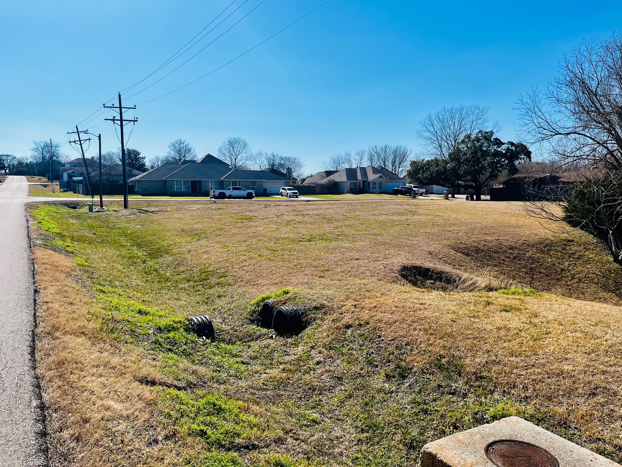 13170 Bunker Hill Drive Property Photo 7