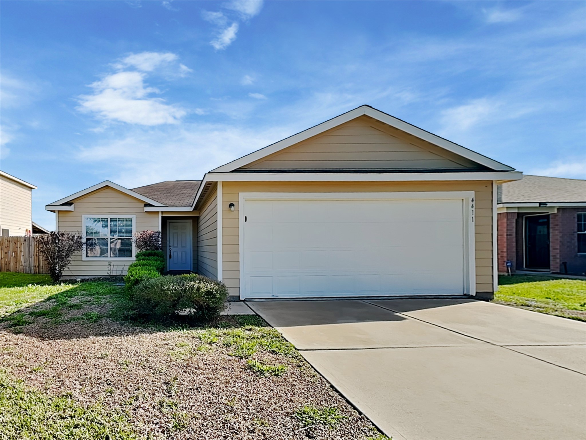 4411 Thistle Pond Court Property Photo 1