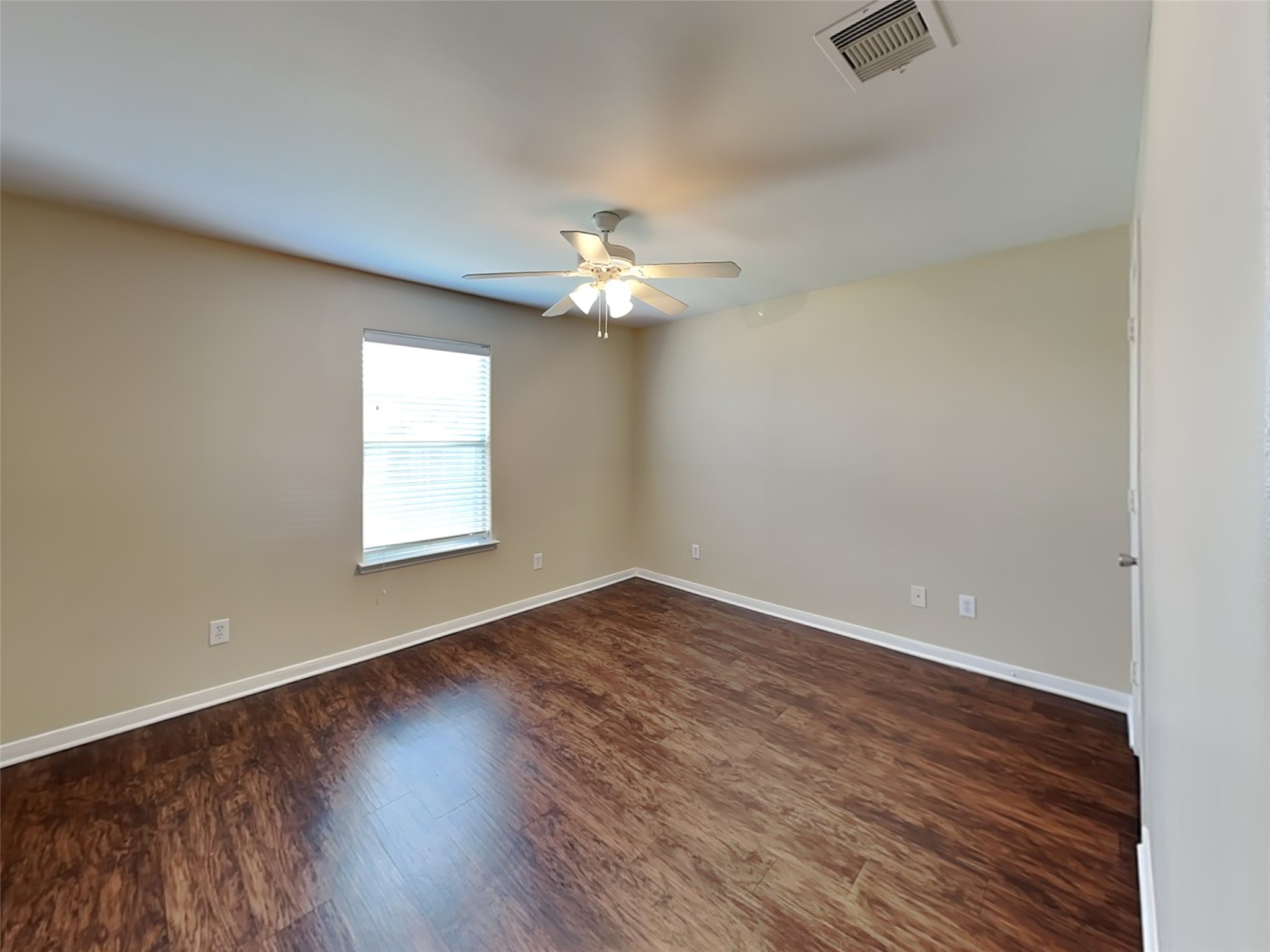 4411 Thistle Pond Court Property Photo 8