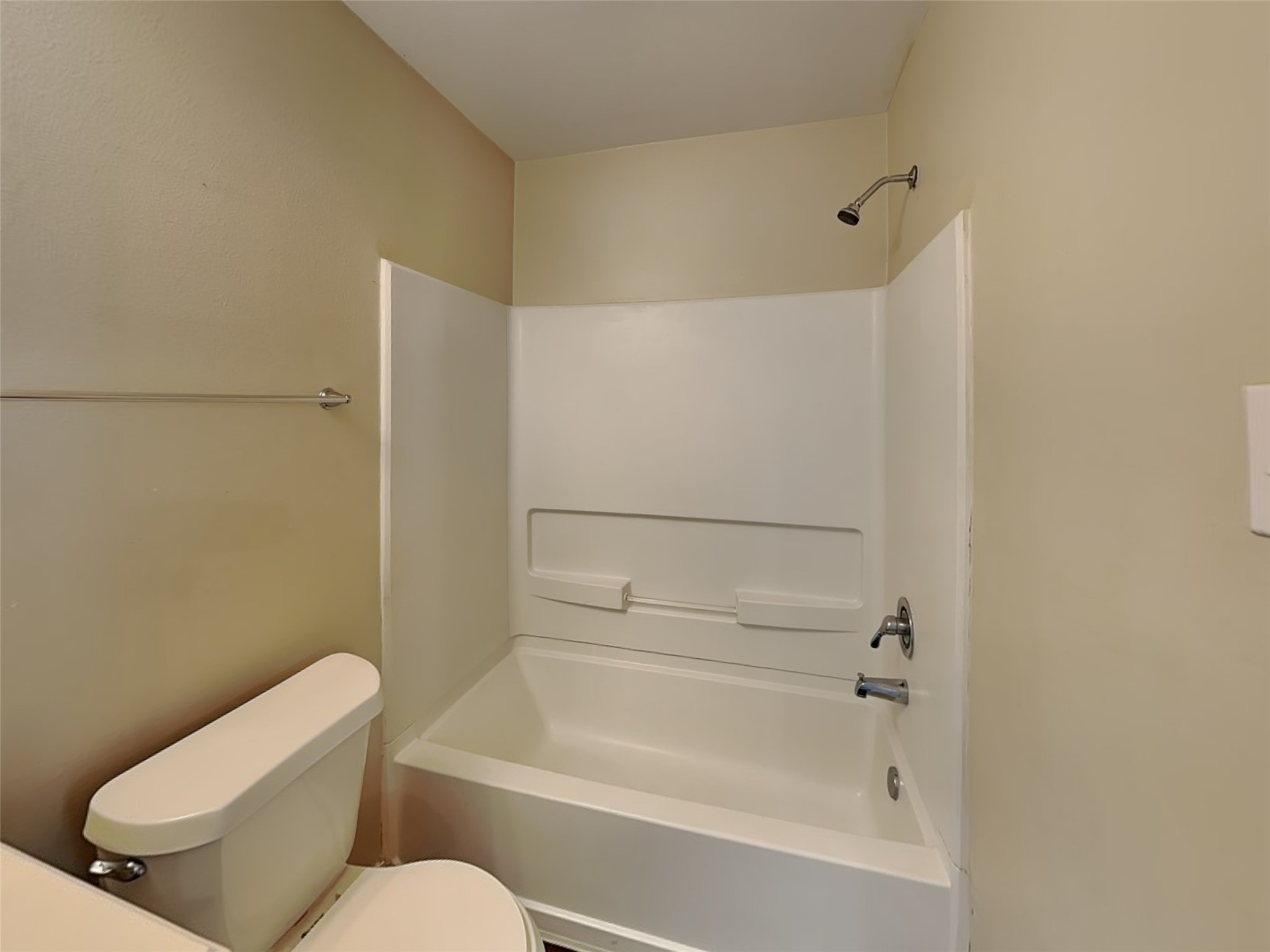 4411 Thistle Pond Court Property Photo 13
