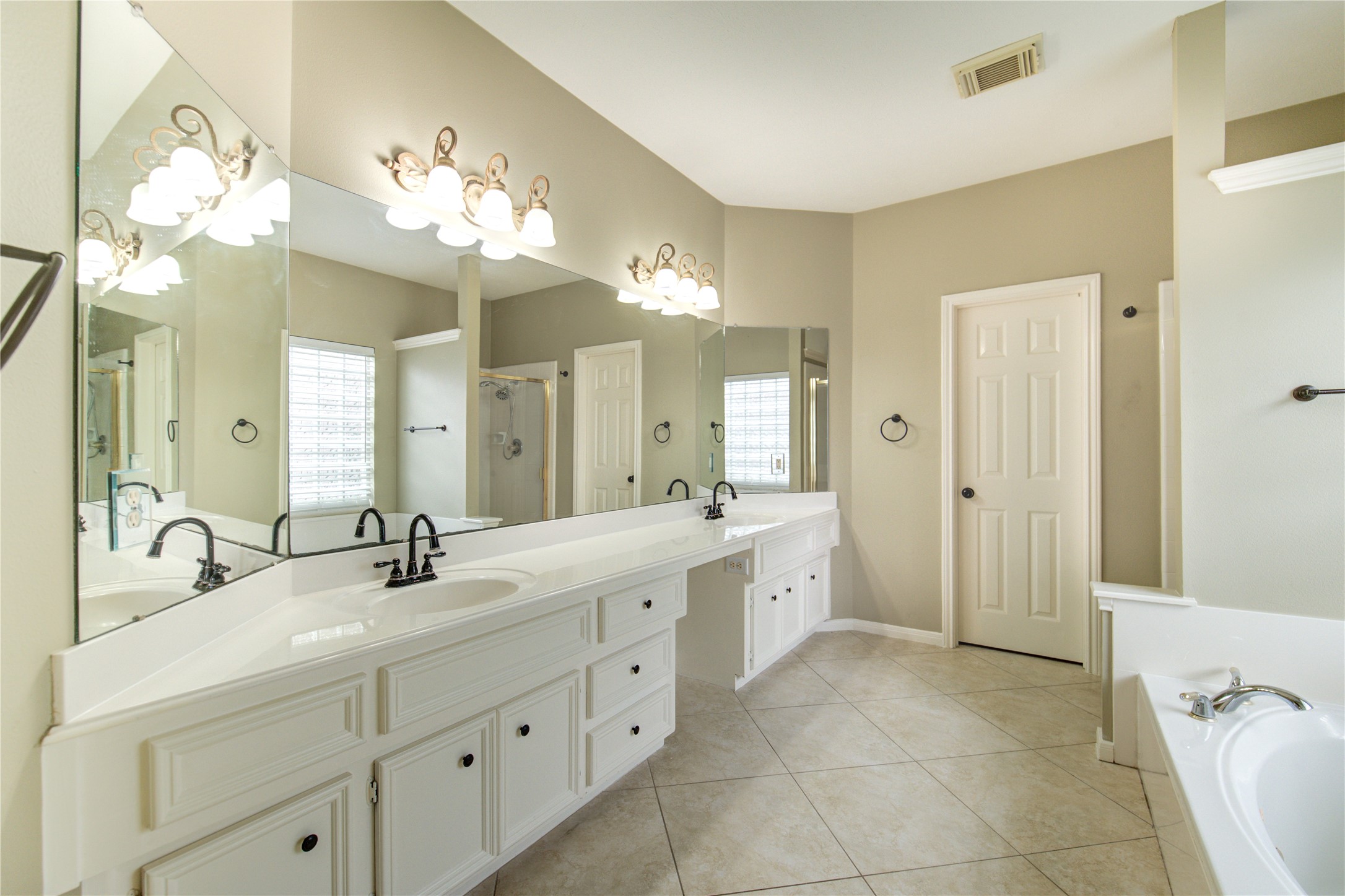 23310 Sumners Creek Court Property Photo 31