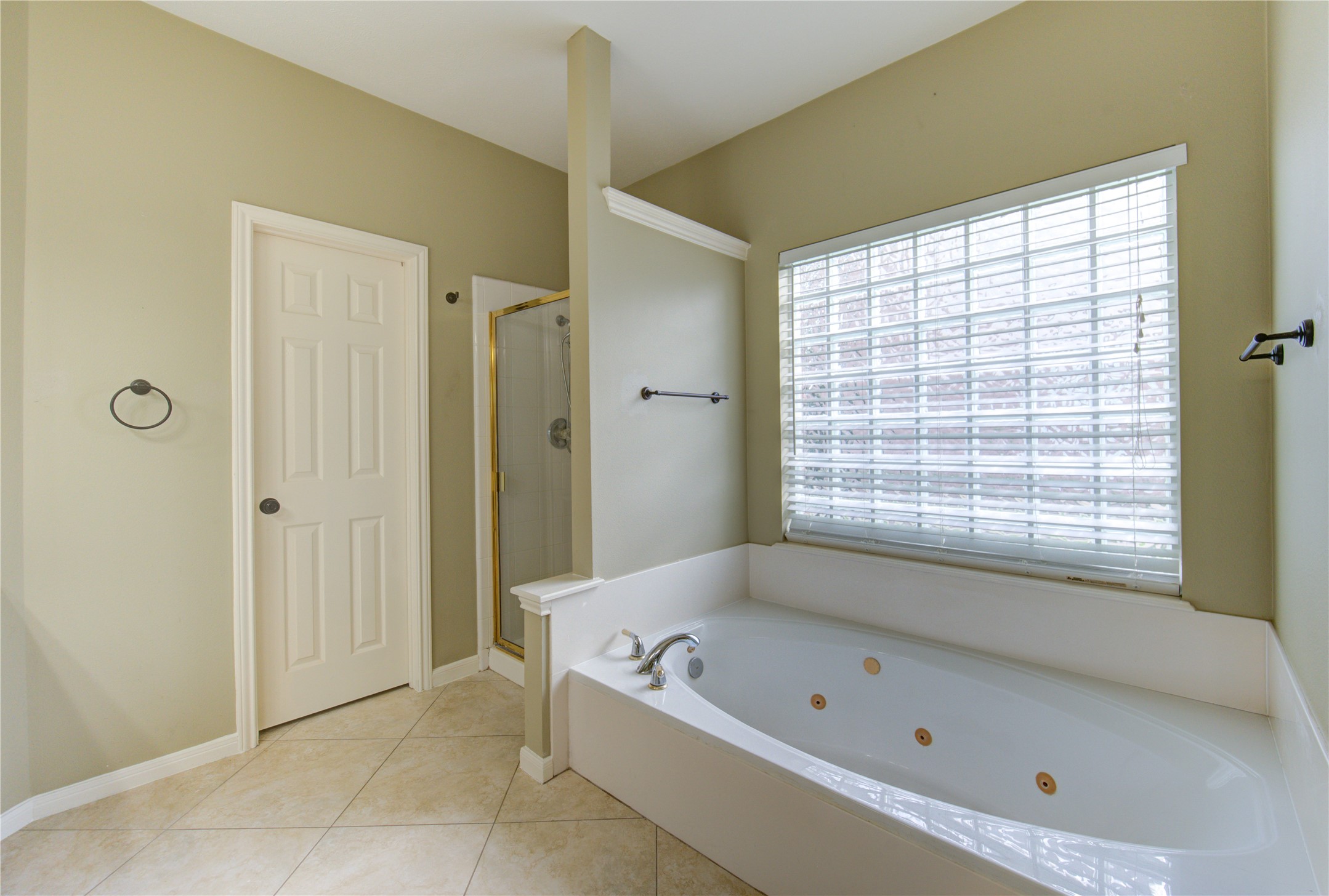 23310 Sumners Creek Court Property Photo 32