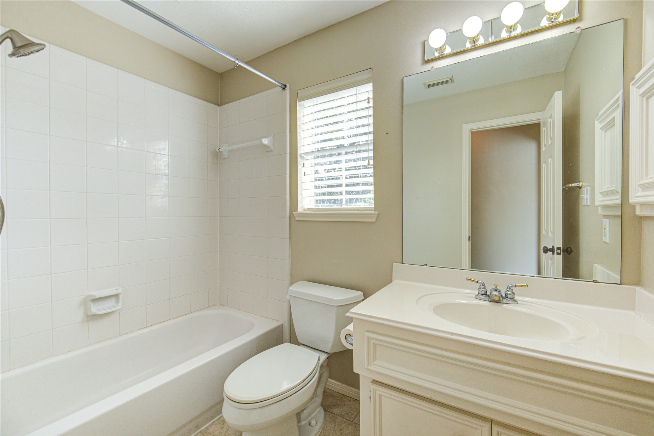 23310 Sumners Creek Court Property Photo 39