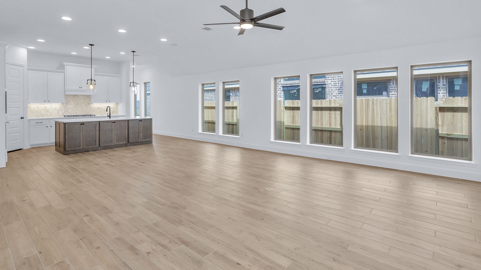27335 Prairie Rush Drive Property Photo 8