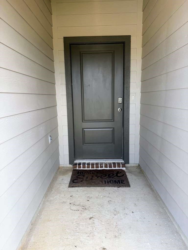 9042 Shady Cabana Way Property Photo 4