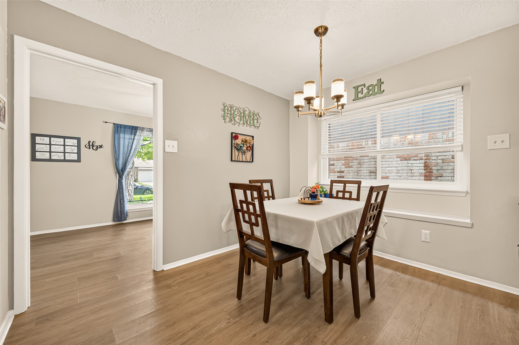 2123 Collingsfield Drive Property Photo 10