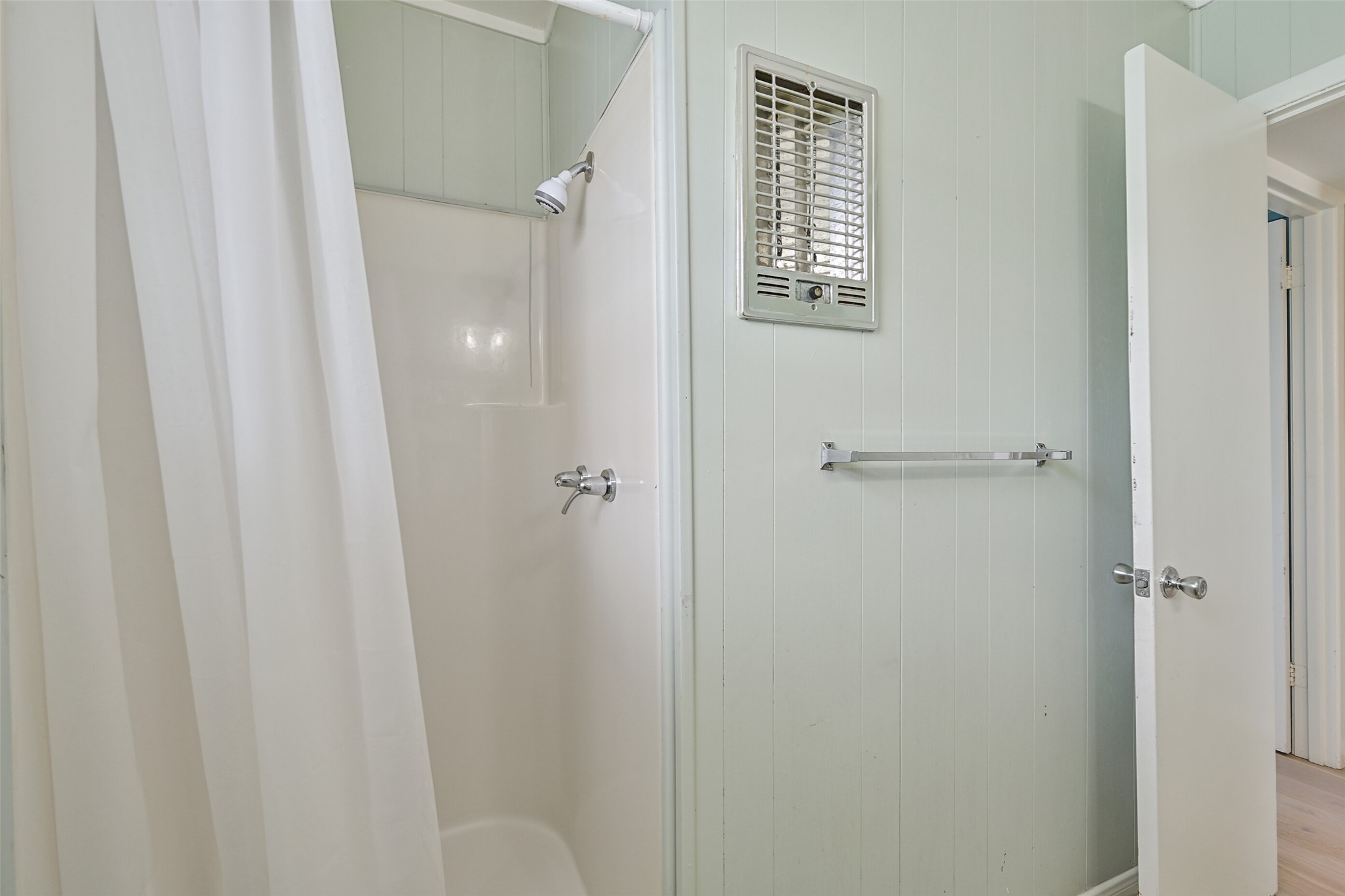 16904 Beachcomber Drive Property Photo 29