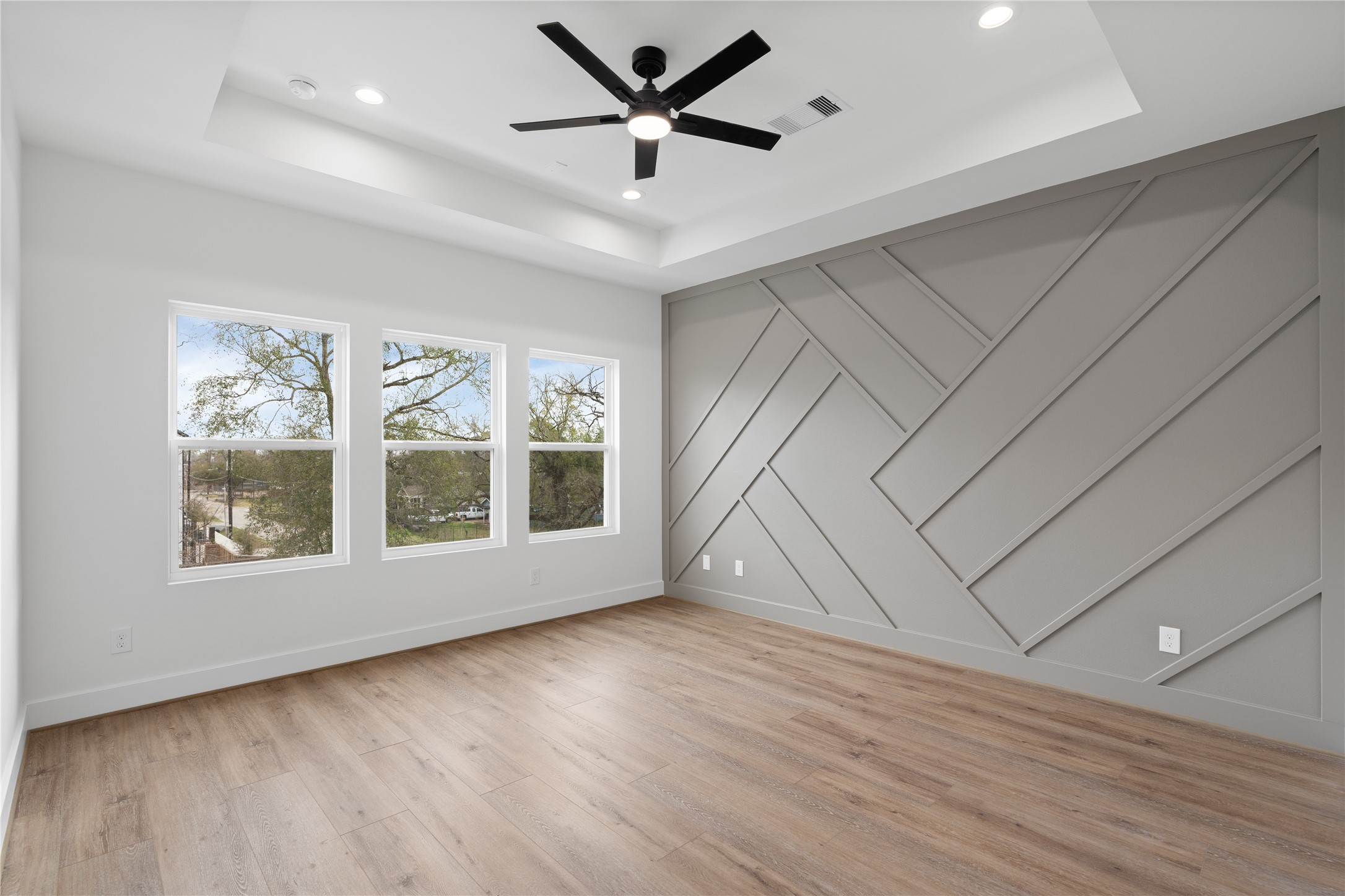 826 Curtin Street D Property Photo 34