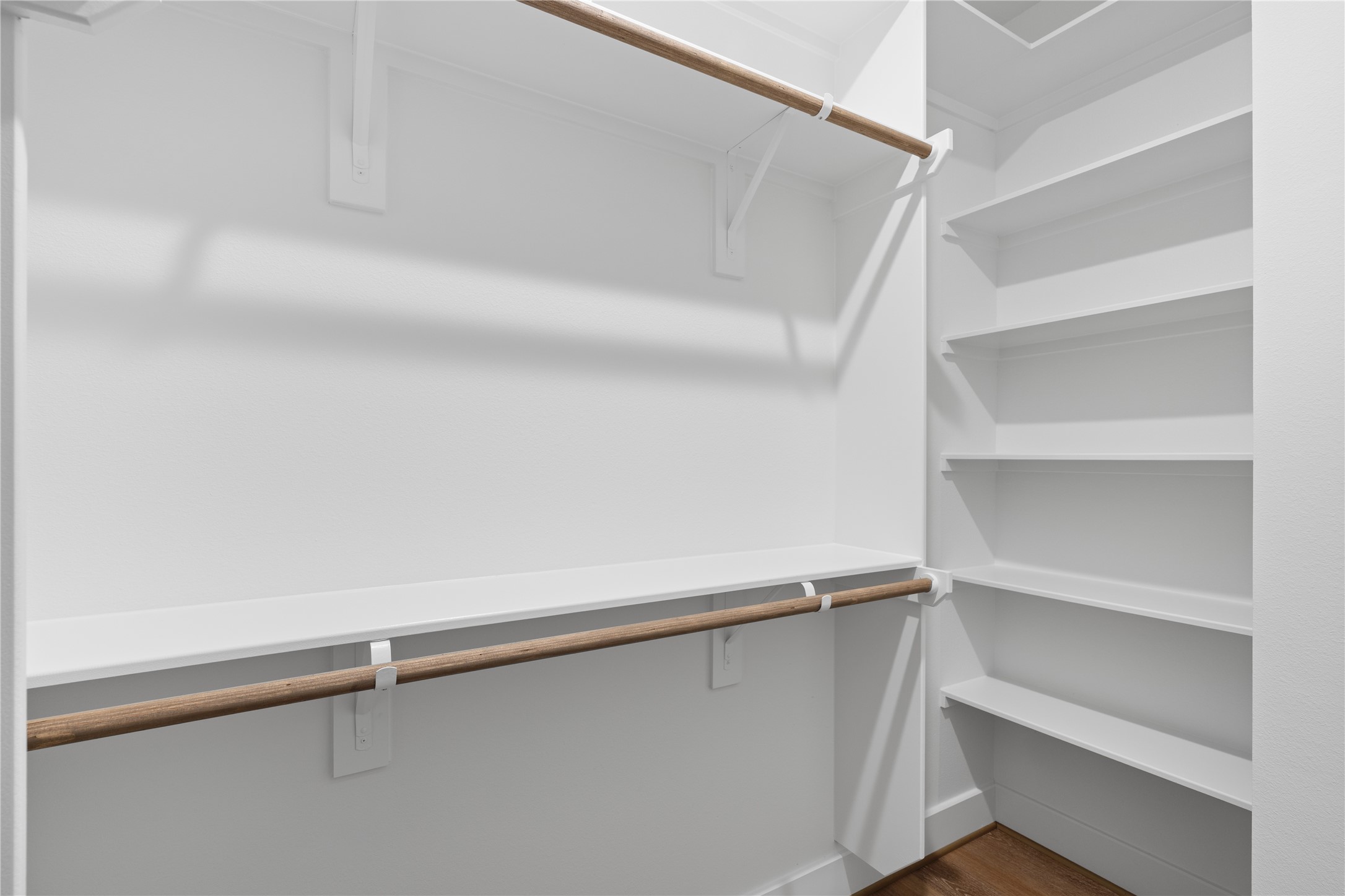 826 Curtin Street D Property Photo 44