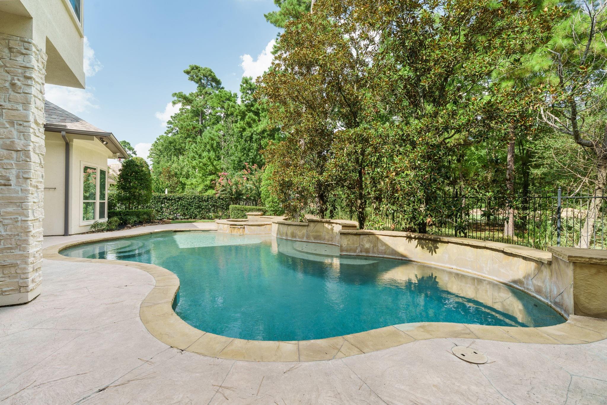98 W Ambassador Bend, The Woodlands Tx 77382 Property Photo 42