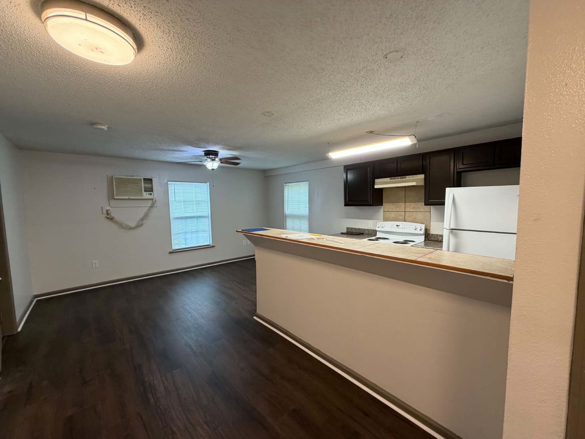 3028 Avenue M 2m Property Photo 2