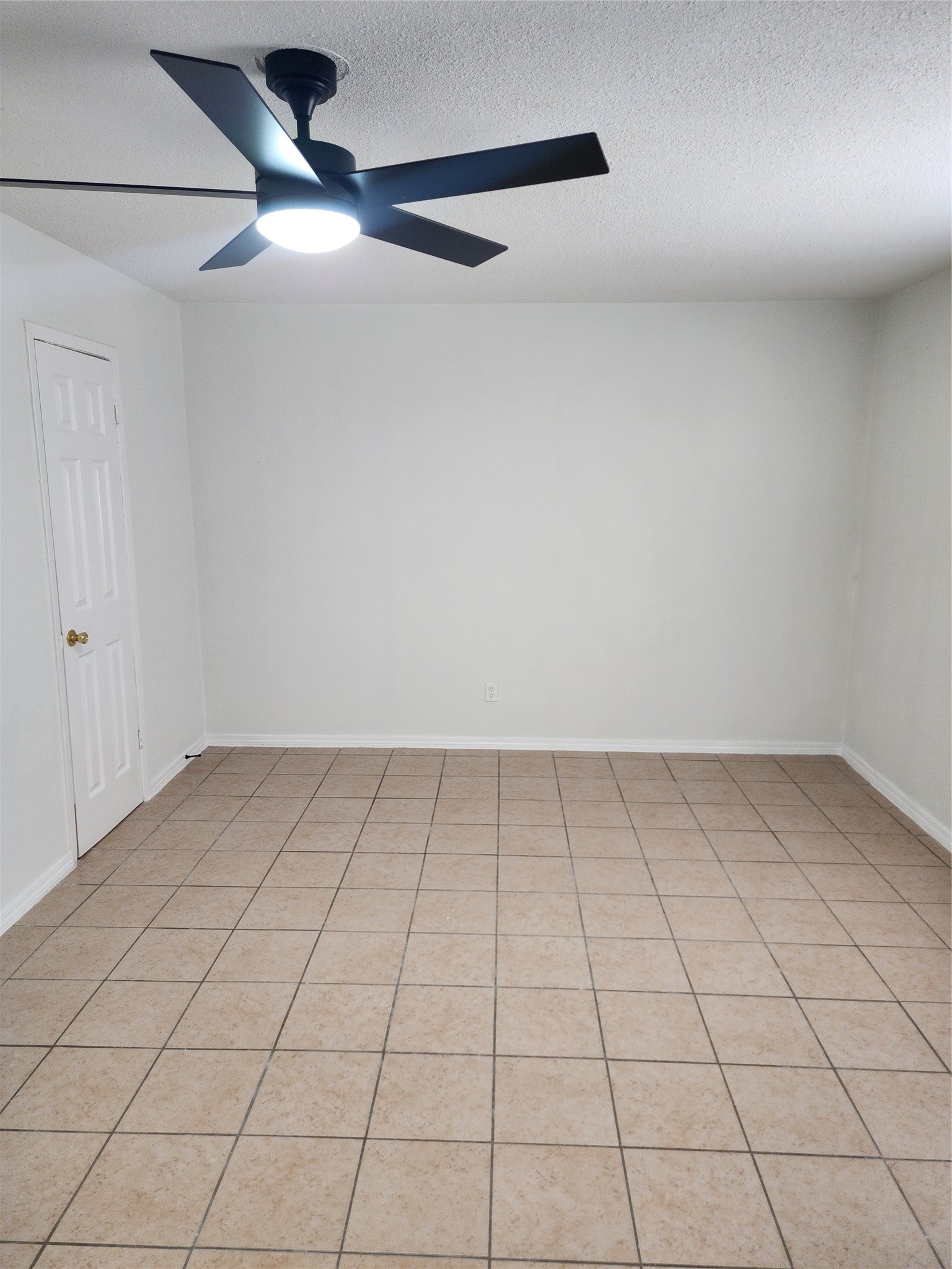 14033 Garber Lane 3 Property Photo 8