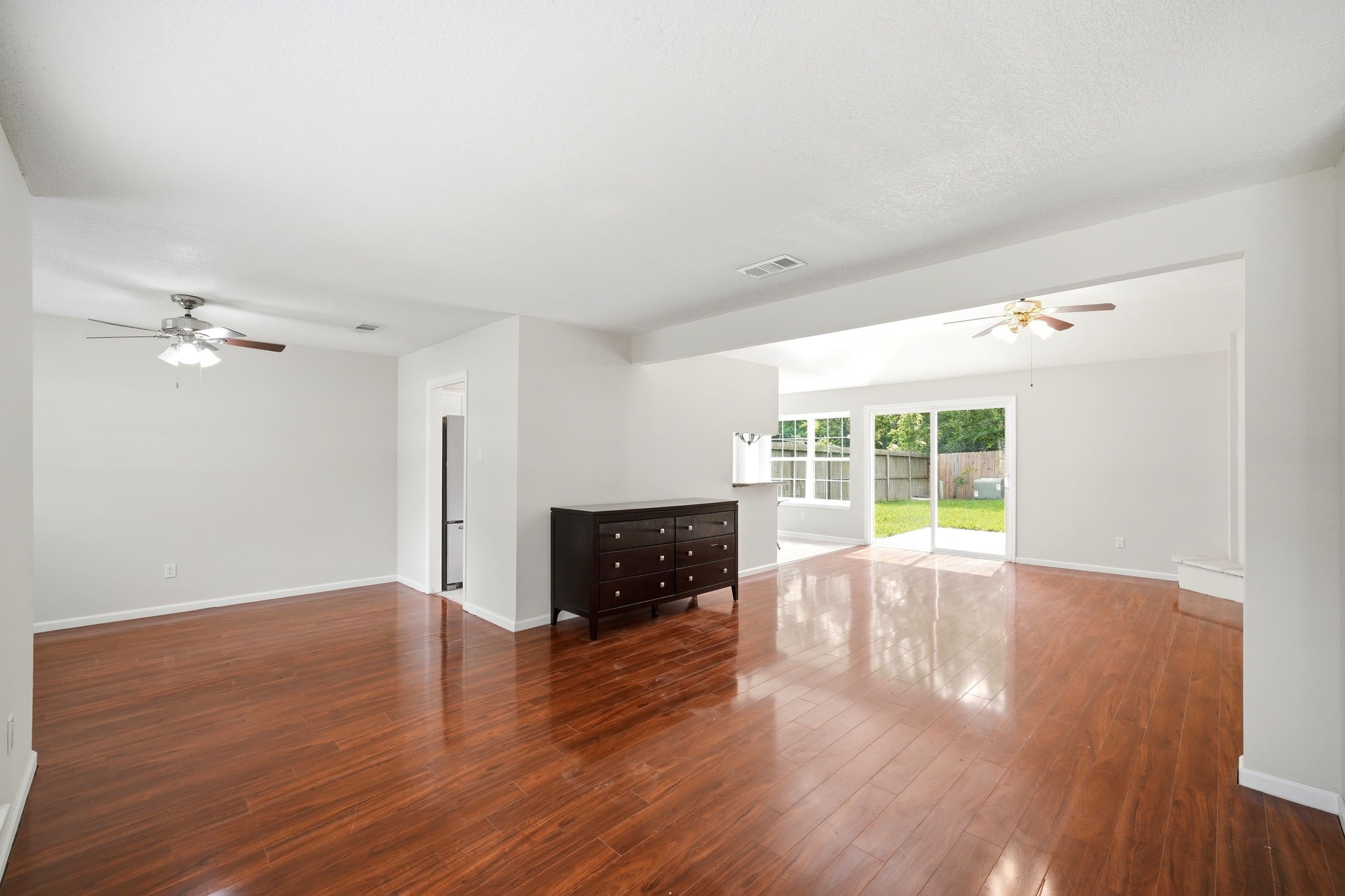 18607 Hiddenbay Way Property Photo 11