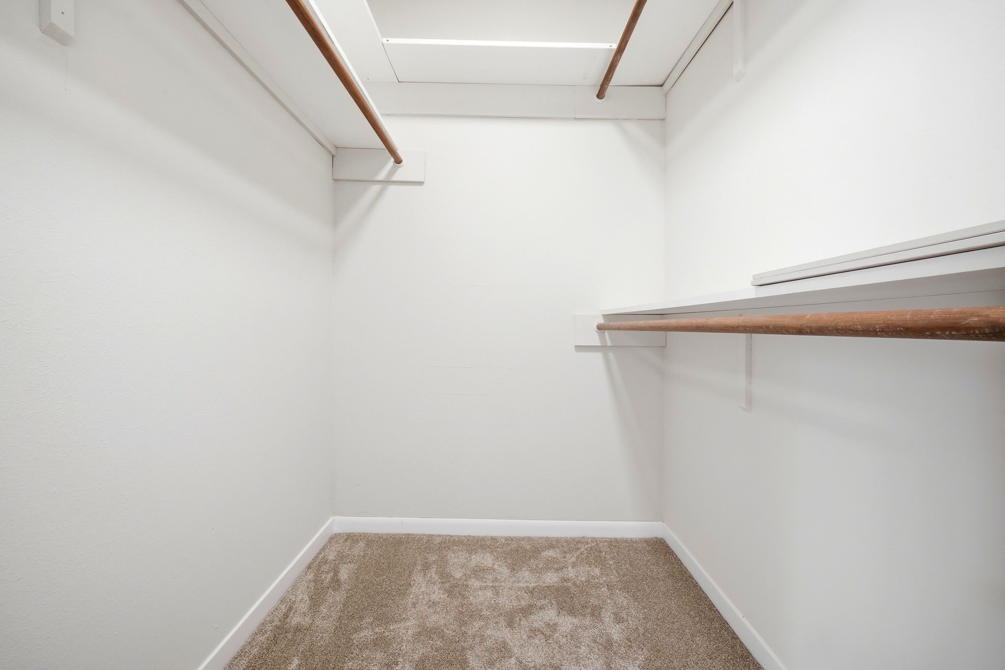 18607 Hiddenbay Way Property Photo 33