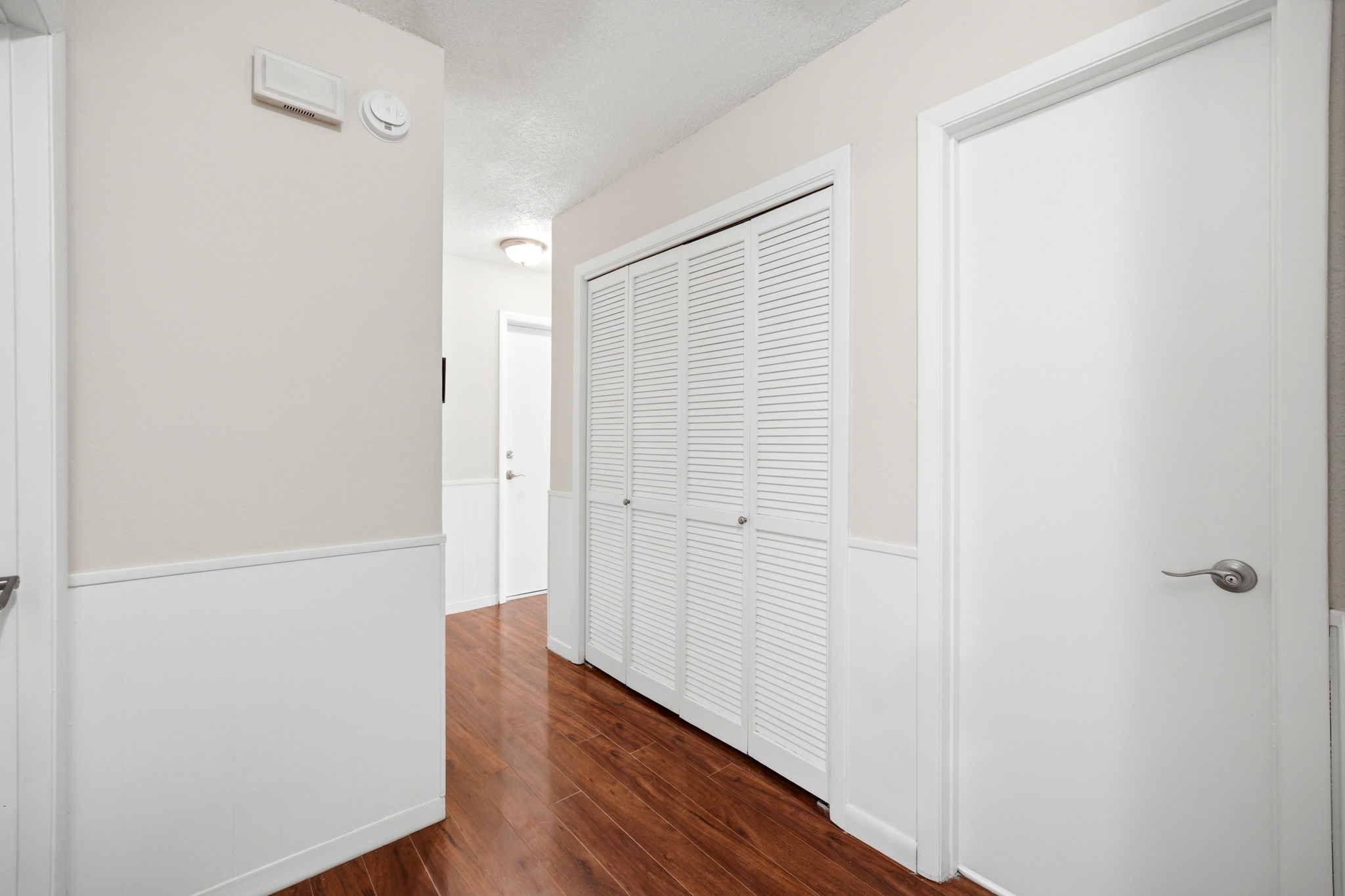 18607 Hiddenbay Way Property Photo 36