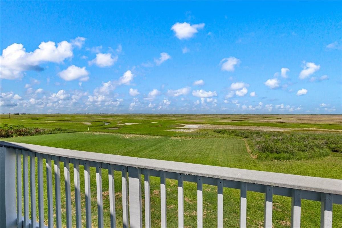 2927 Blue Water Highway Property Photo 30