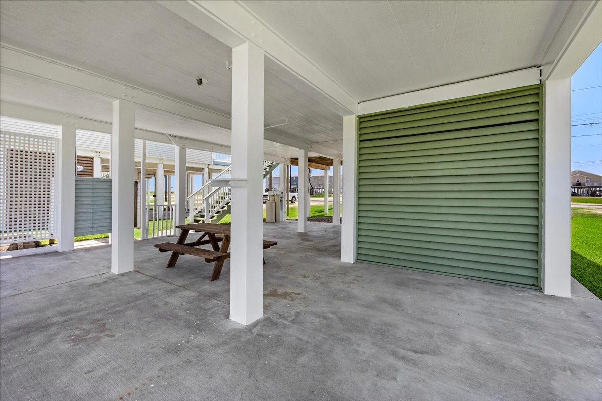 2927 Blue Water Highway Property Photo 38