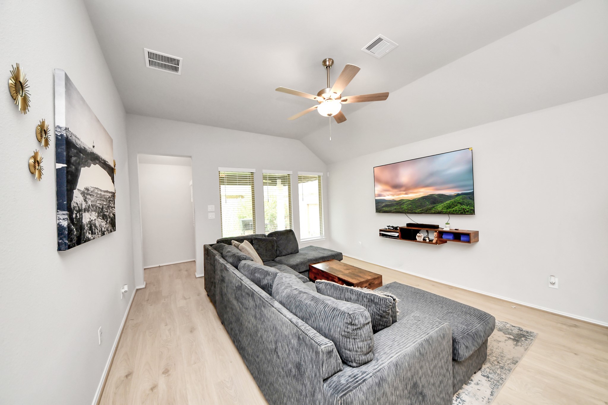 20755 Sunseed Dr Property Photo 11