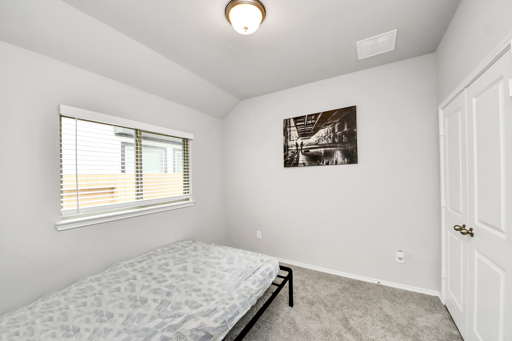 20755 Sunseed Dr Property Photo 16