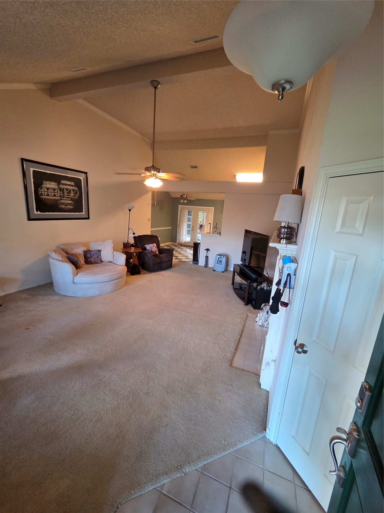 3909 Regency Drive Property Photo 5