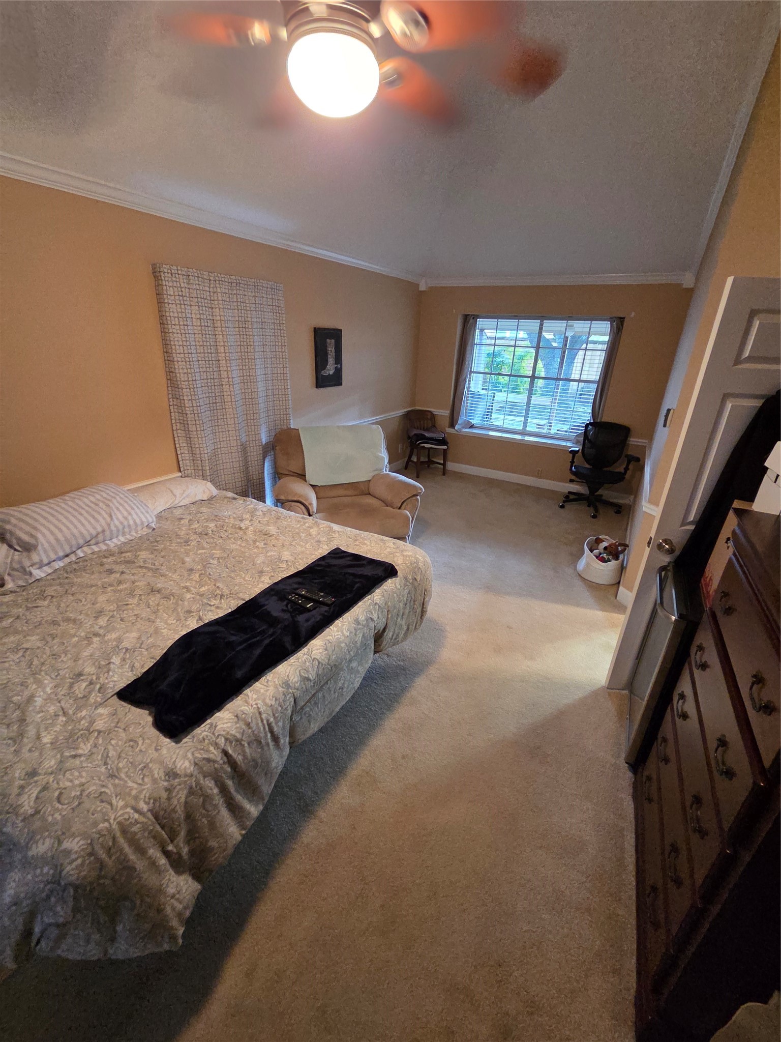 3909 Regency Drive Property Photo 10