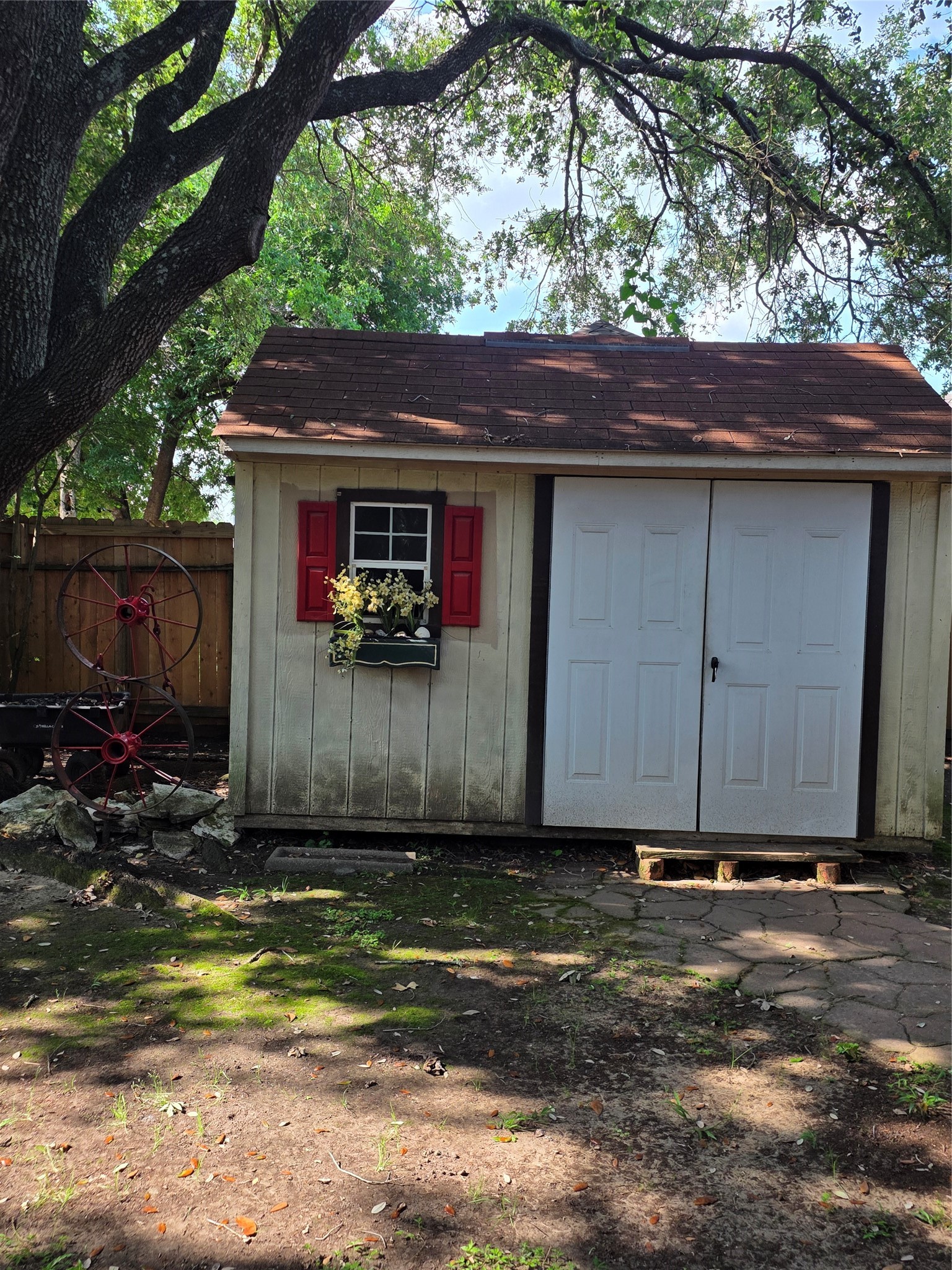 3909 Regency Drive Property Photo 25