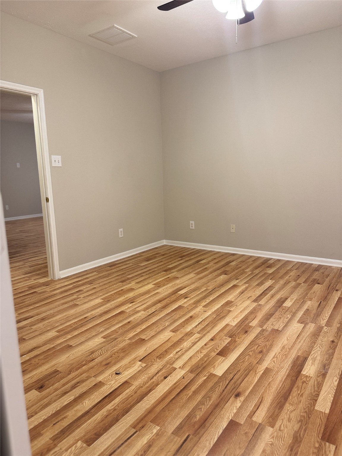 7442 Oakwood Canyon Drive Property Photo 7