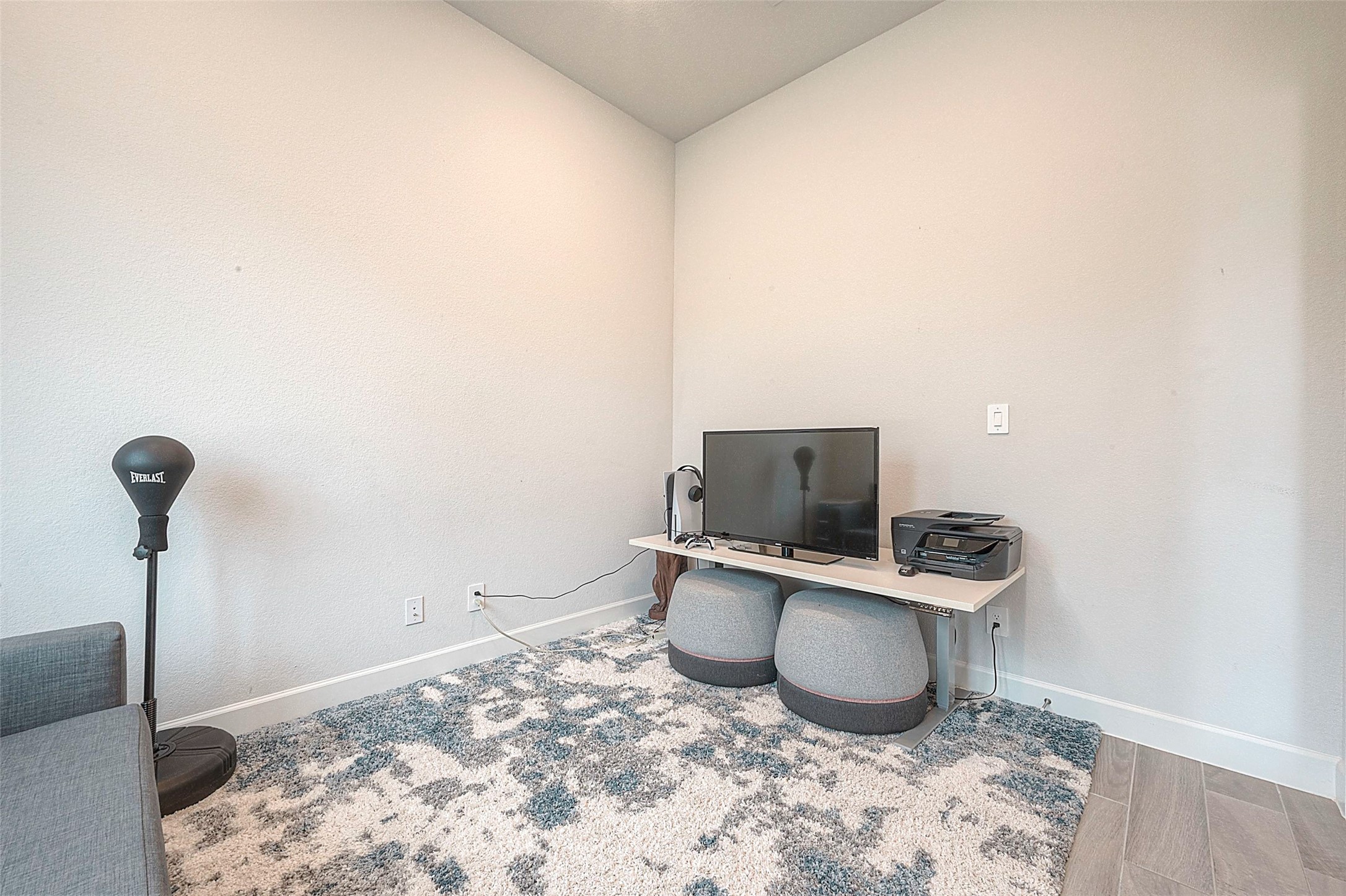 29042 Hauter Way Property Photo 23