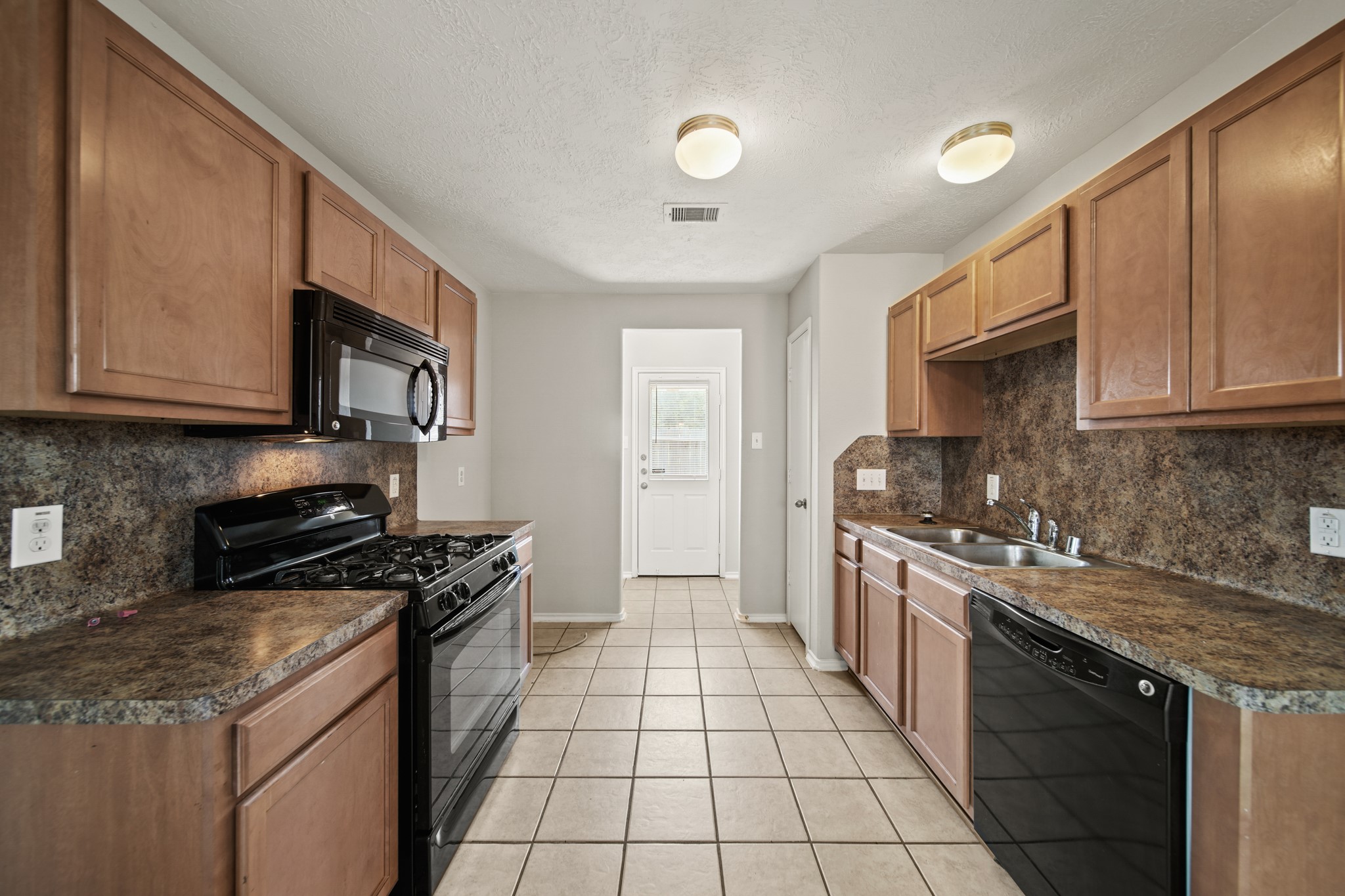 1918 Nichole Woods Drive Property Photo 9
