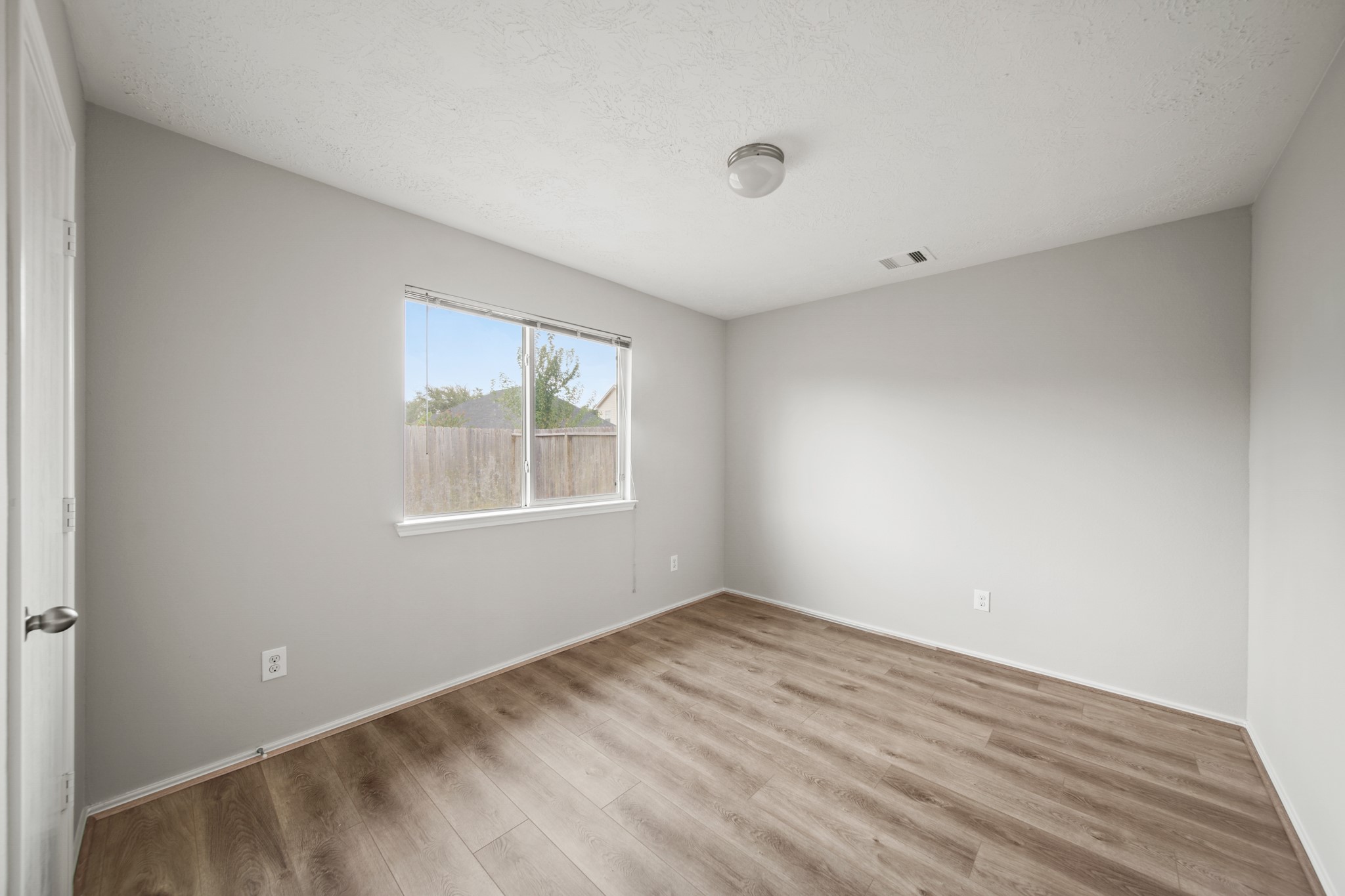 1918 Nichole Woods Drive Property Photo 16