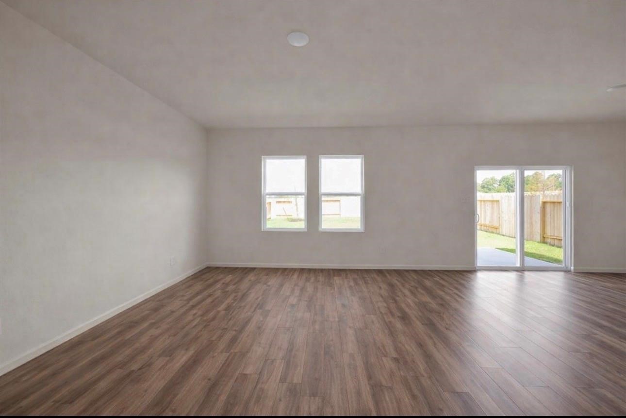 25211 Brookstone Way Property Photo 4