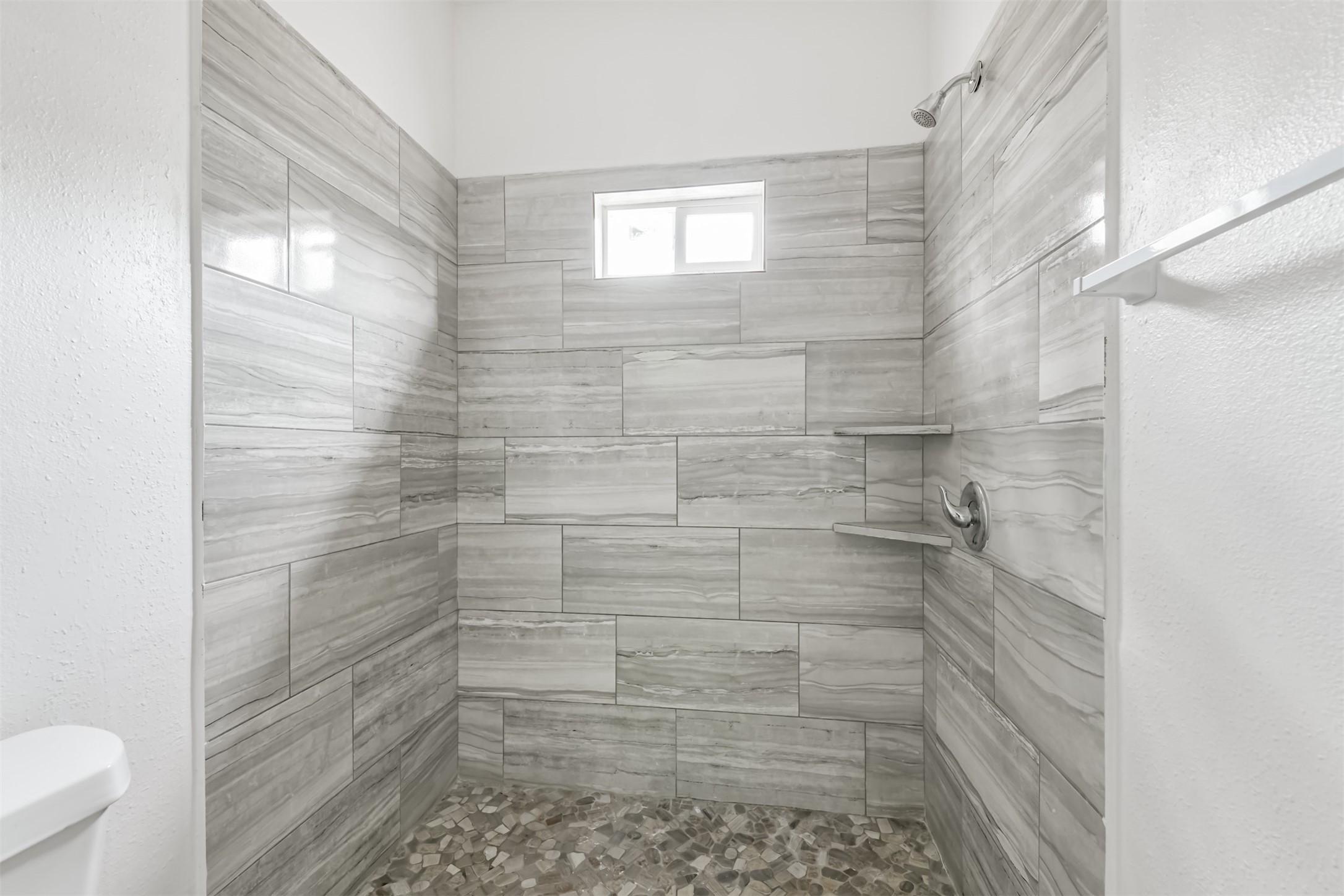 16884 Kempwood Property Photo 20