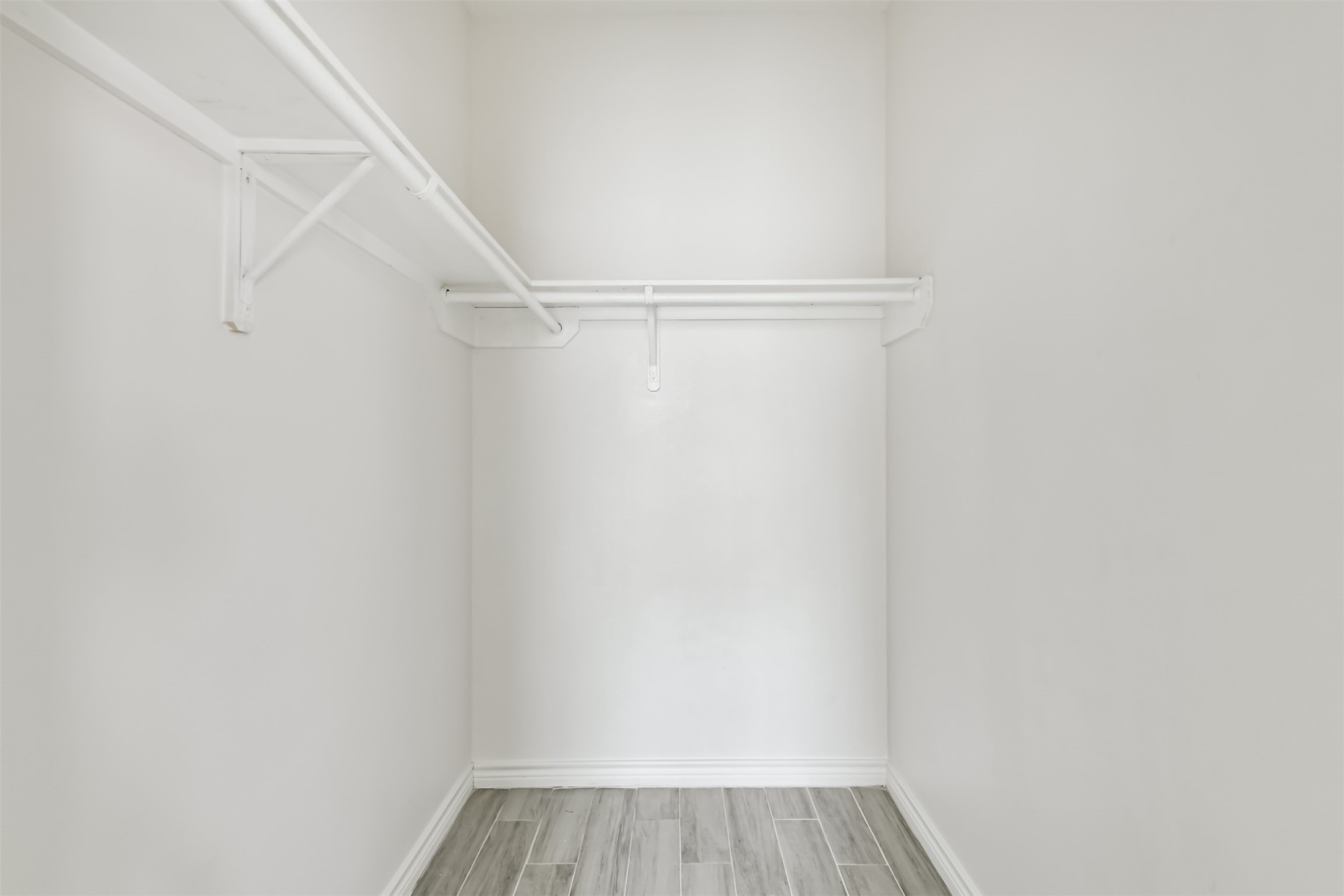 16884 Kempwood Property Photo 21