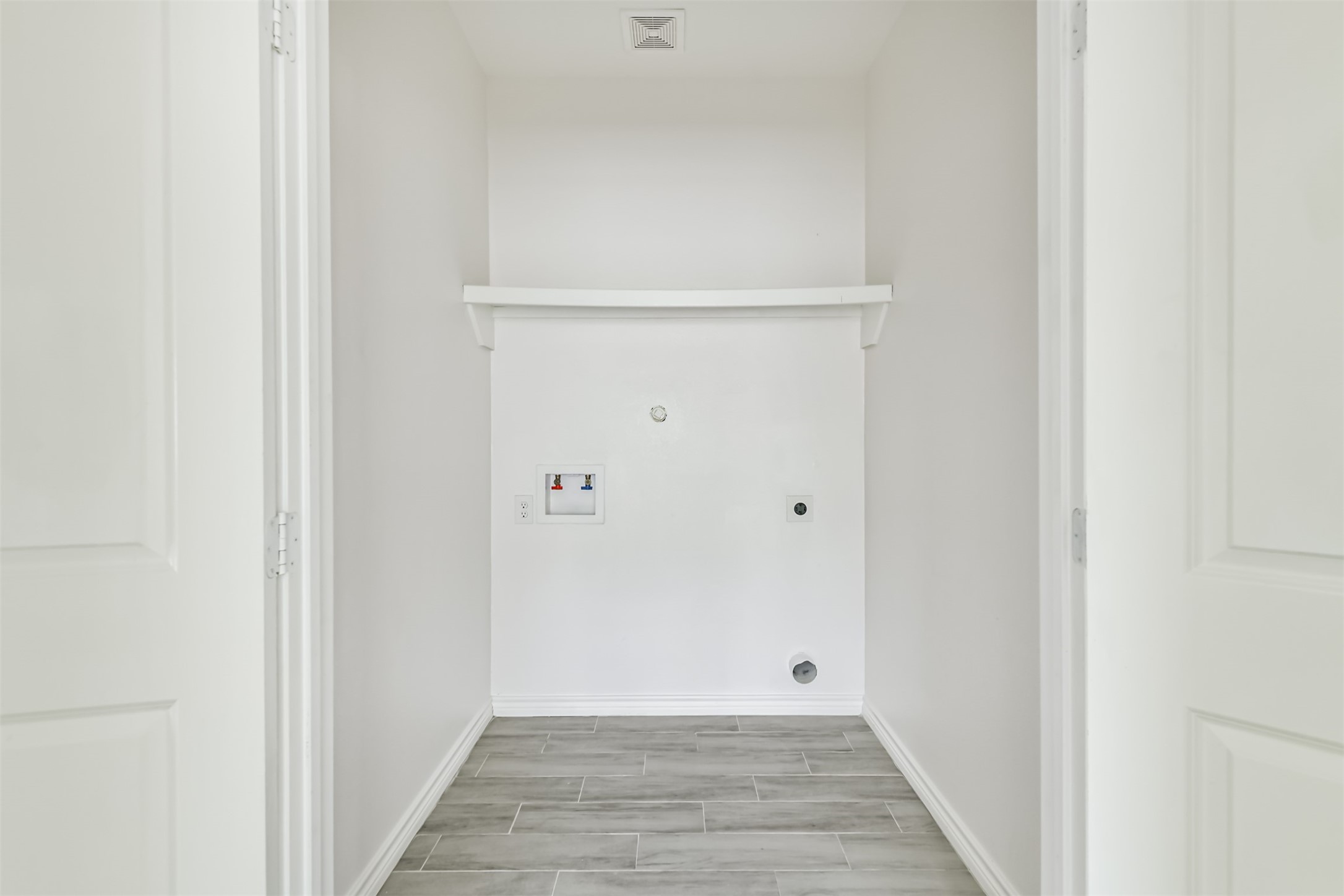 16884 Kempwood Property Photo 25