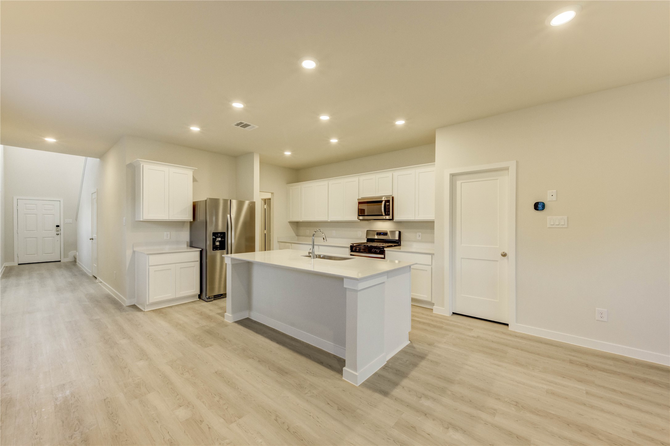 21526 George Wayne Way Property Photo 10
