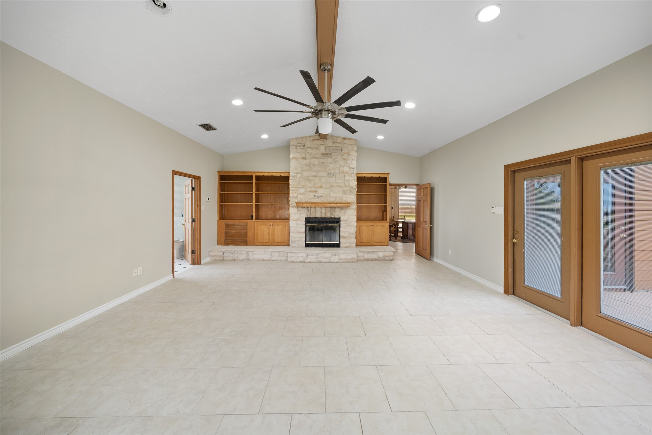 119 Fm 1891 Property Photo 6