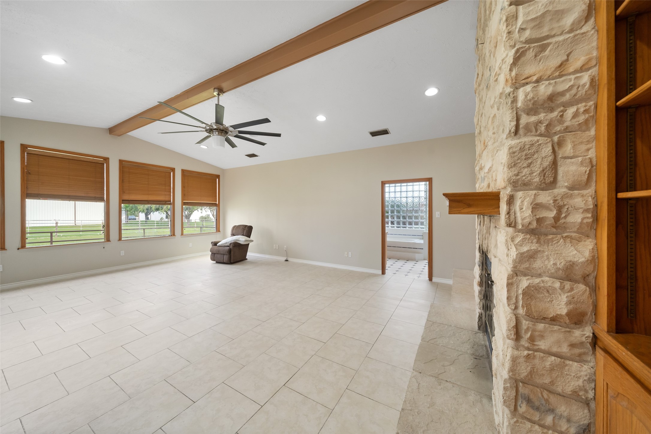 119 Fm 1891 Property Photo 7