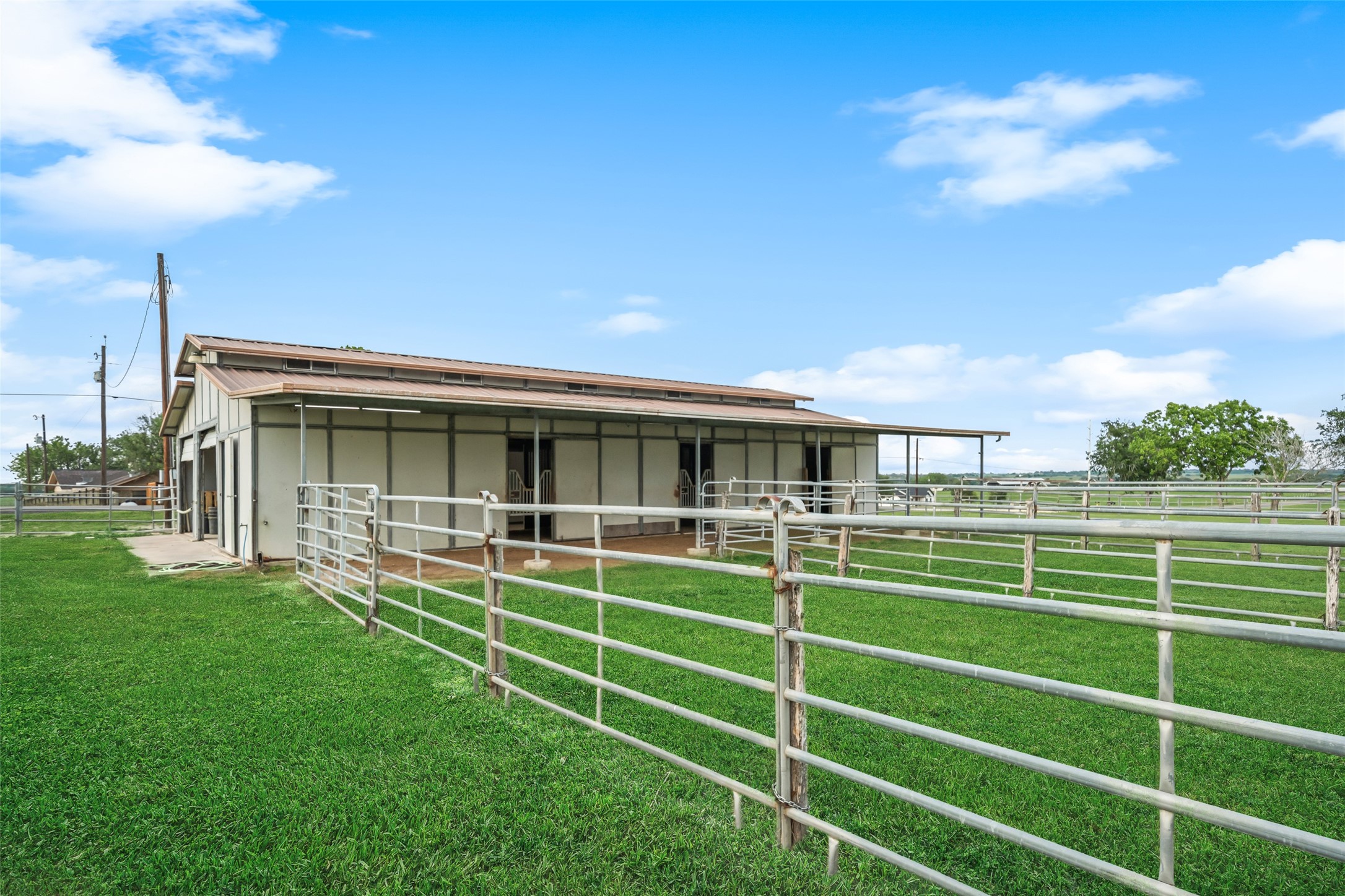 119 Fm 1891 Property Photo 32