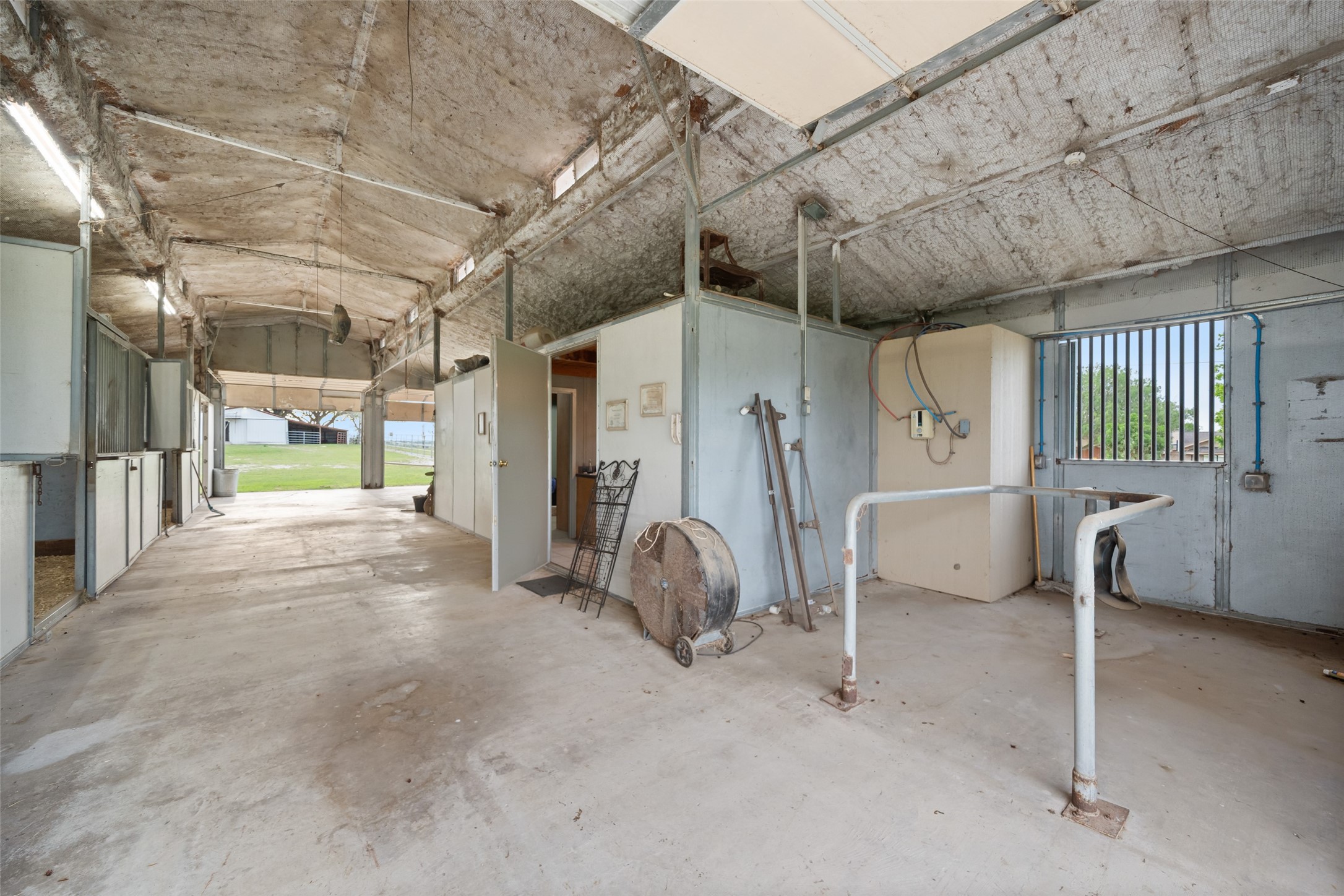 119 Fm 1891 Property Photo 36