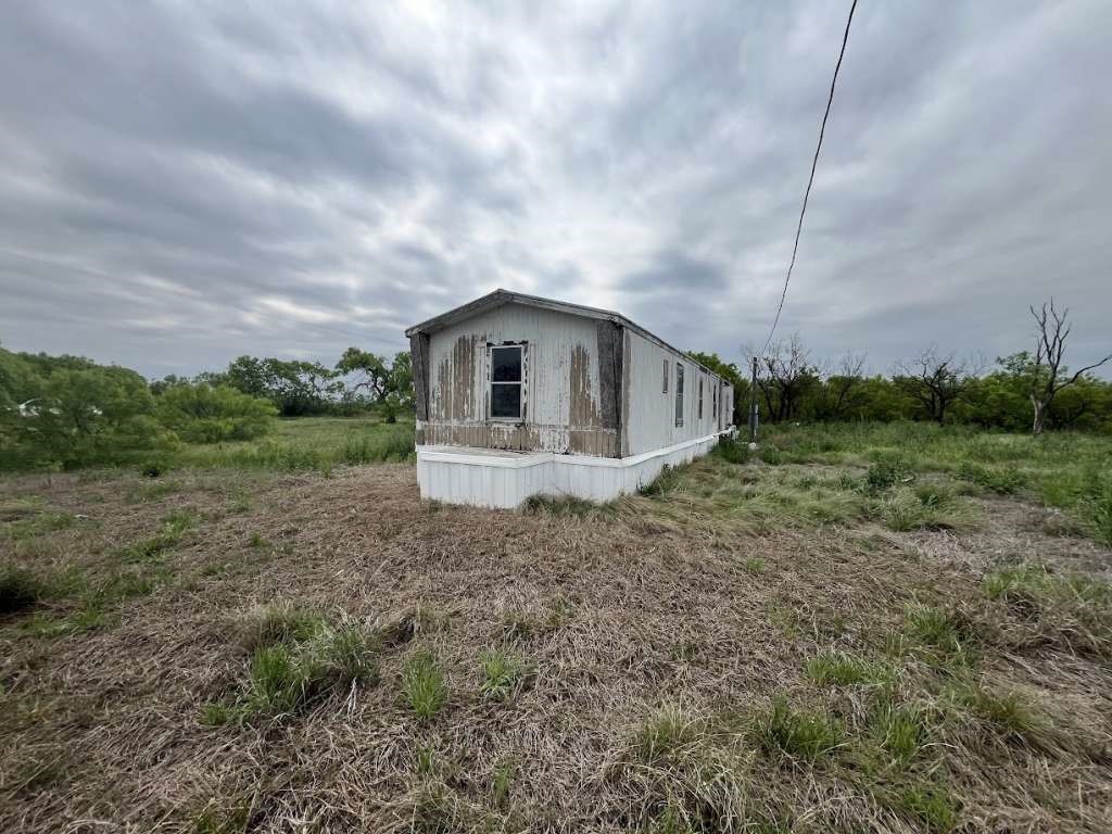 12942 Mcfall Road Property Photo 7
