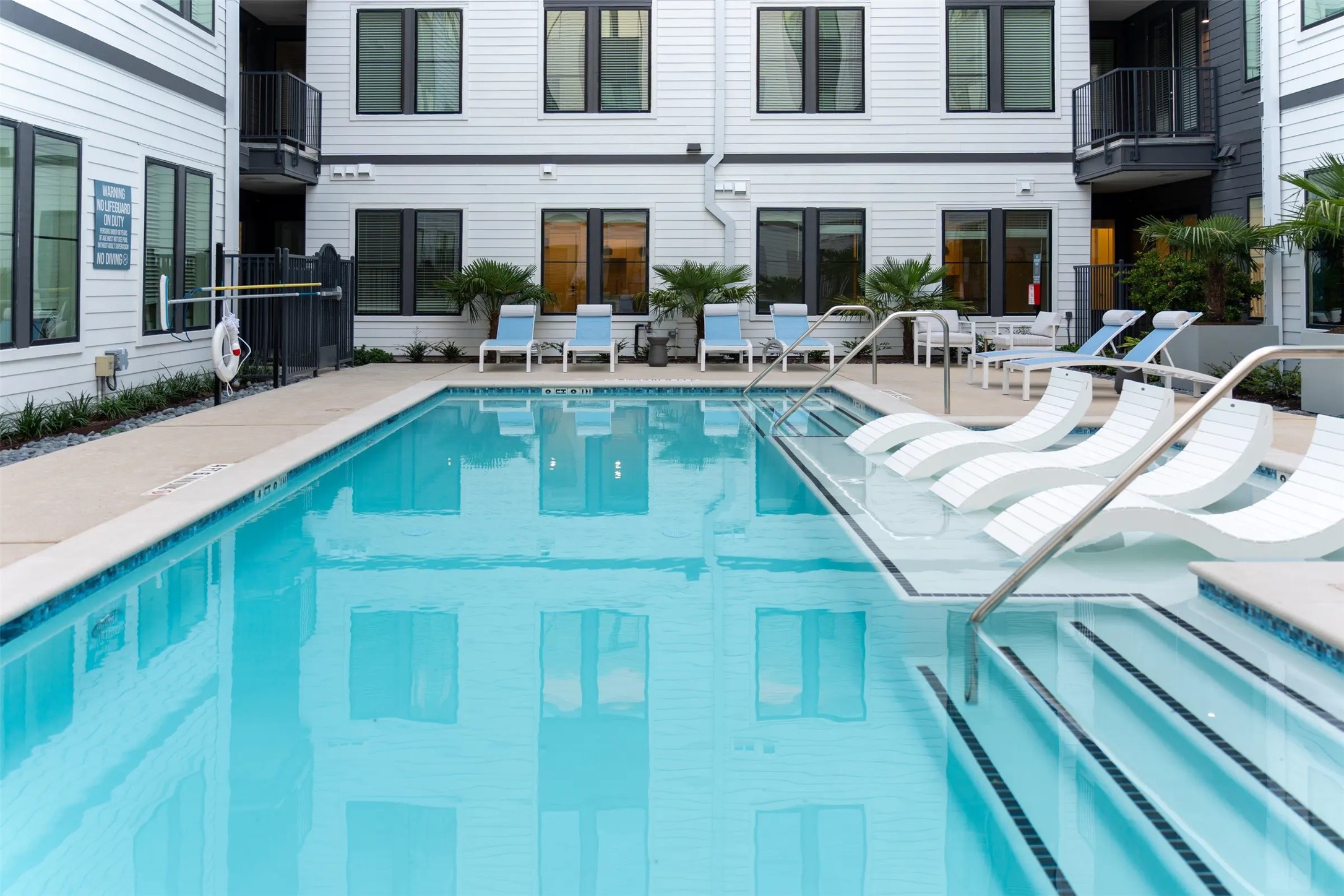 1690 North Loop 209 Property Photo 18