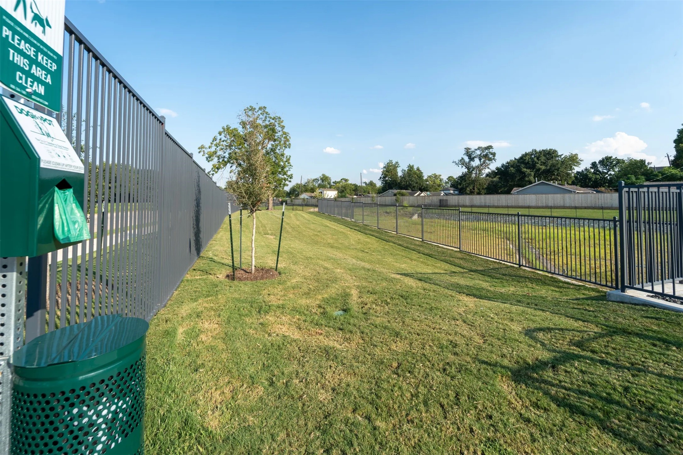 1690 North Loop 209 Property Photo 28