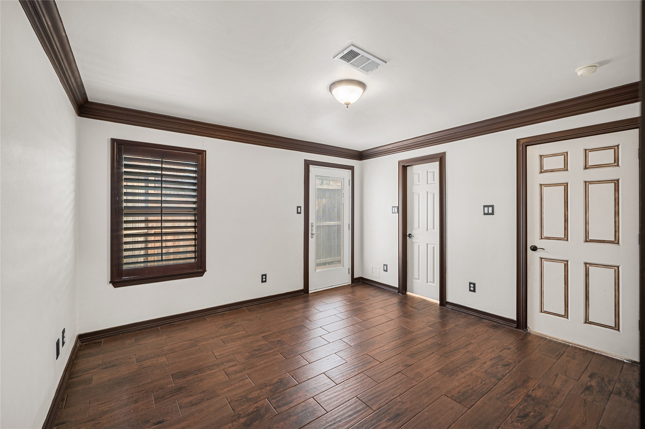 5205 Cornish Street Property Photo 8