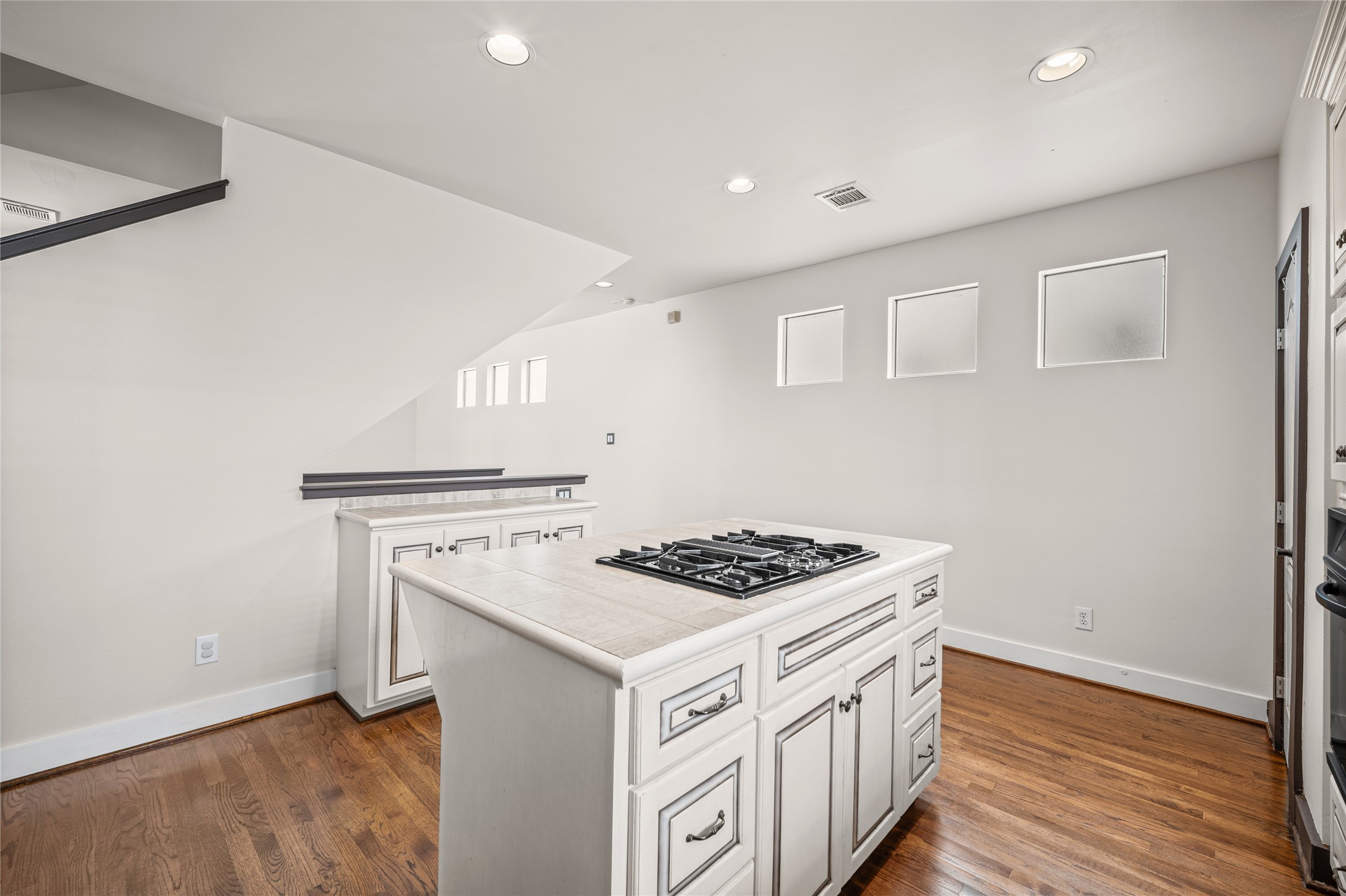 5205 Cornish Street Property Photo 25