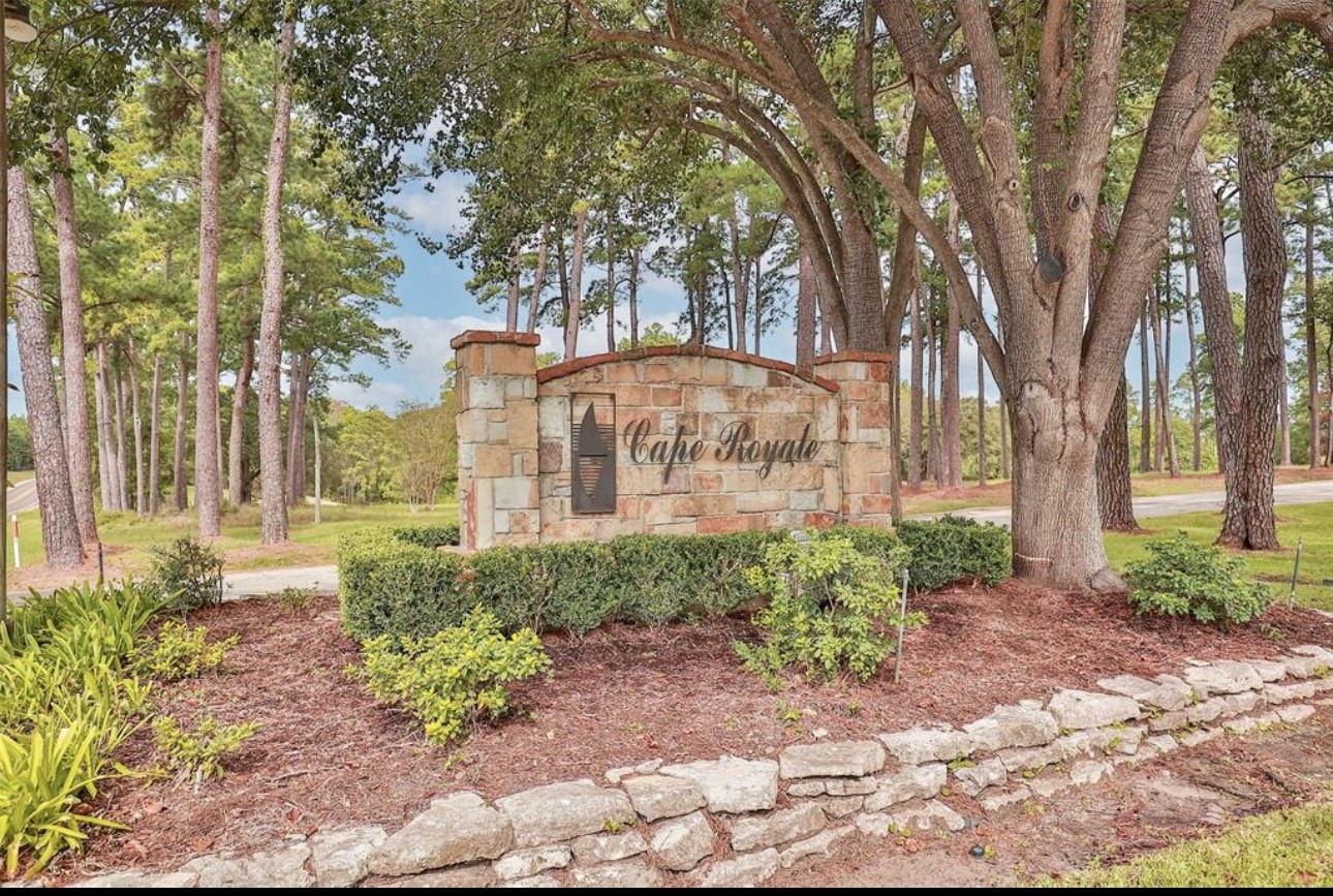 31 Green Tree Drive Property Photo 1