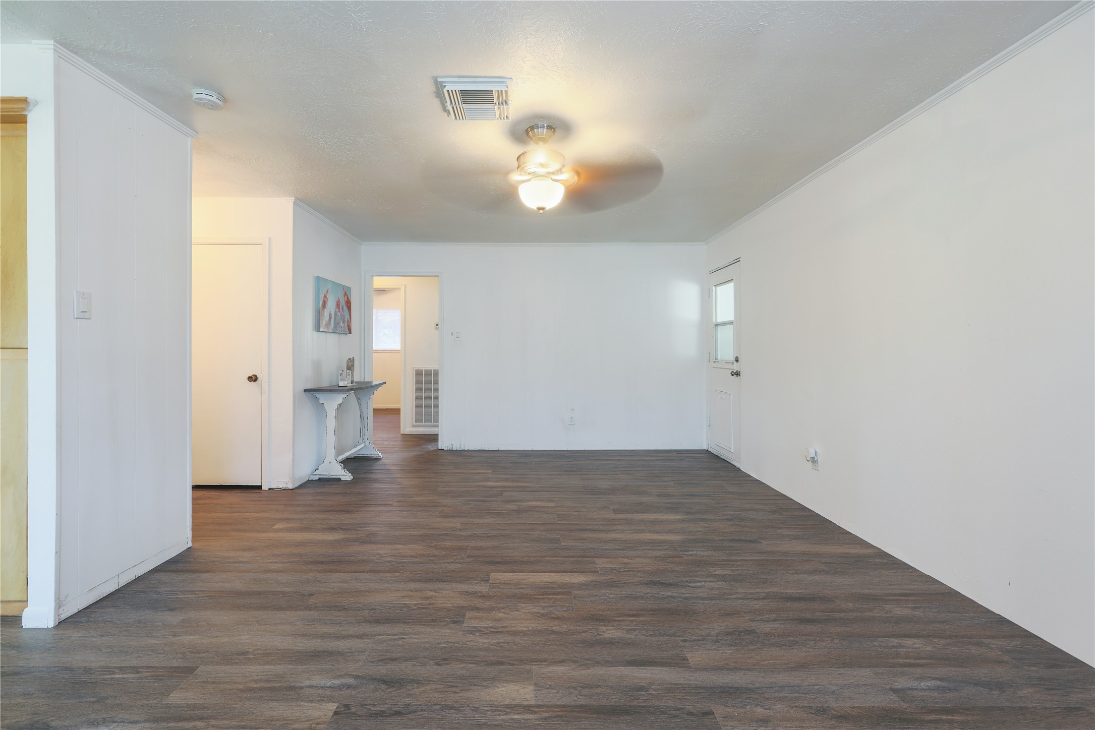 4702 Geraldine Street Property Photo 11