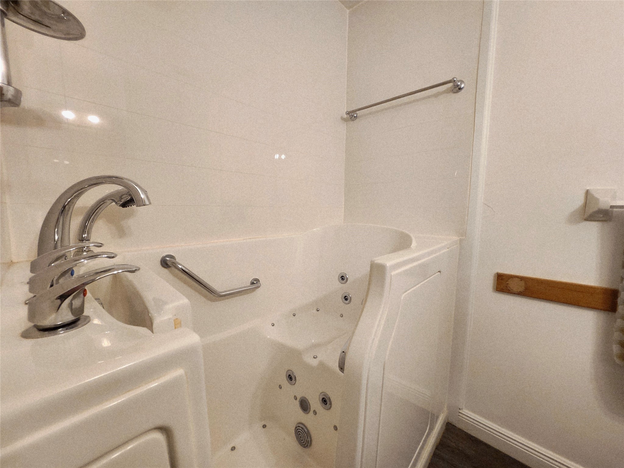 4702 Geraldine Street Property Photo 20