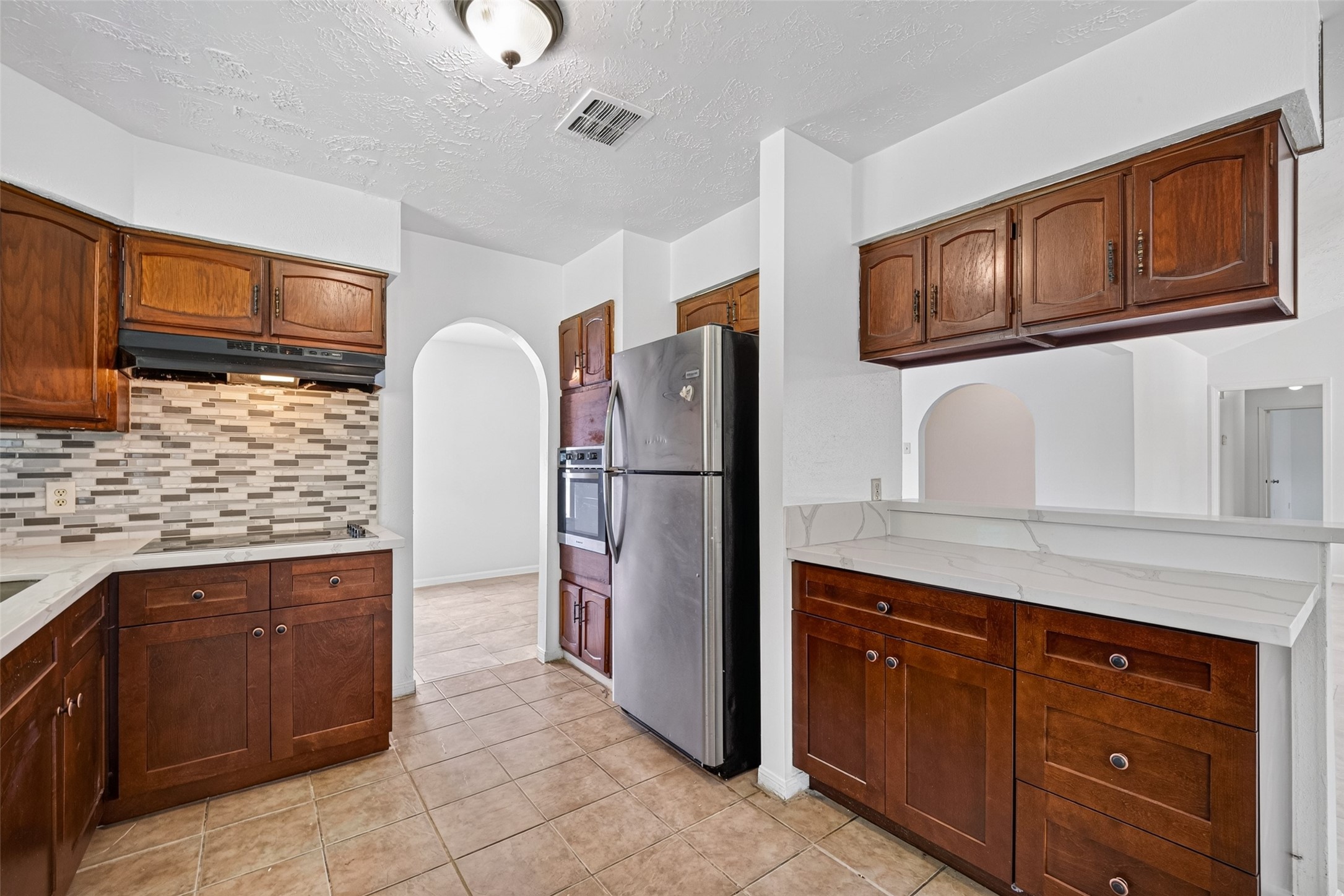 9618 S Petersham Drive Property Photo 14