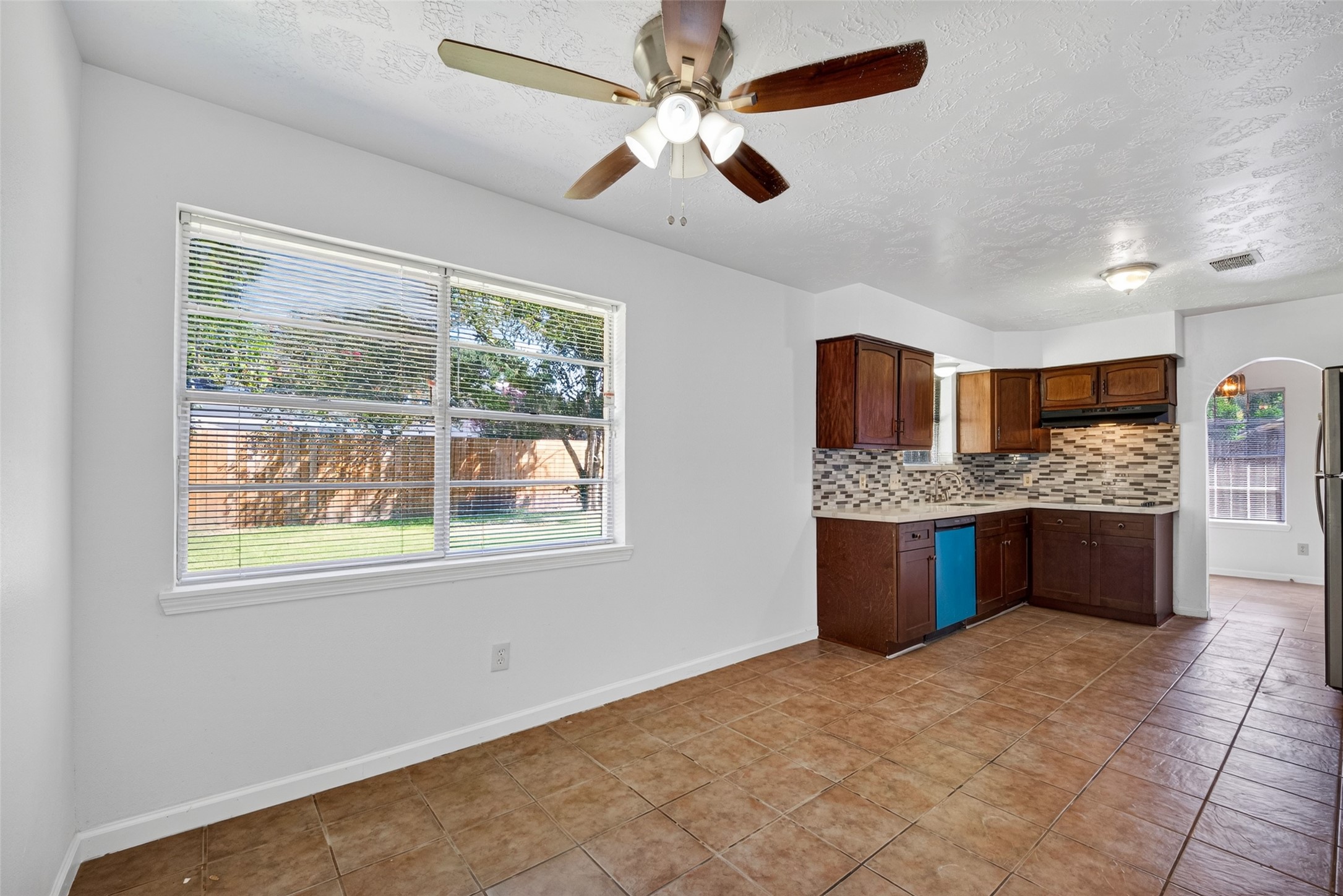 9618 S Petersham Drive Property Photo 26