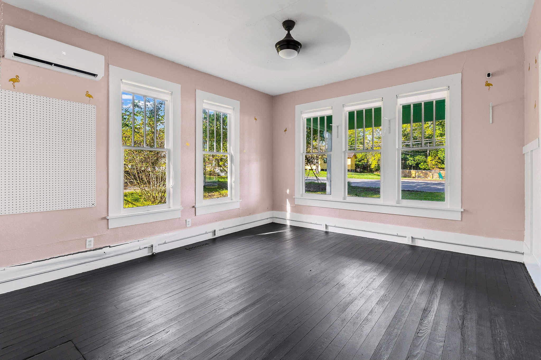 303 S Washington Avenue Property Photo 8